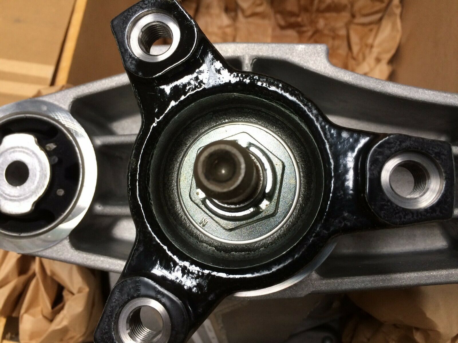Genuine Commodore VE VF V8 L77 LS3 Non-LSD Differential 3.27 Ratio - Perfect for Performance Upgrades & Drivetrain Modifications