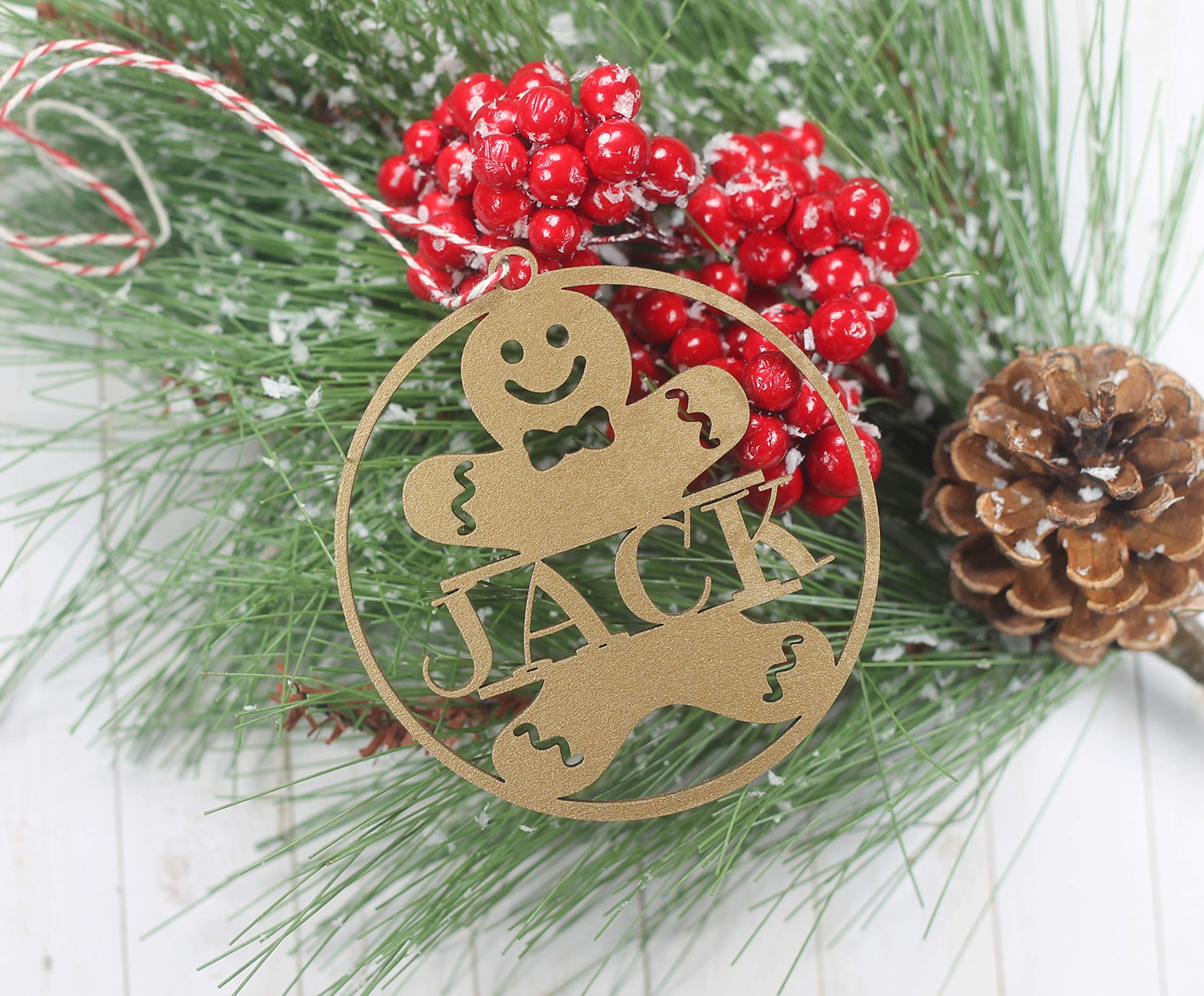 Custom Engraved Wooden Christmas Tree Ornament with Gingerbread Man - Perfect for Holiday Decorations, Gift Giving & Family Keepsakes