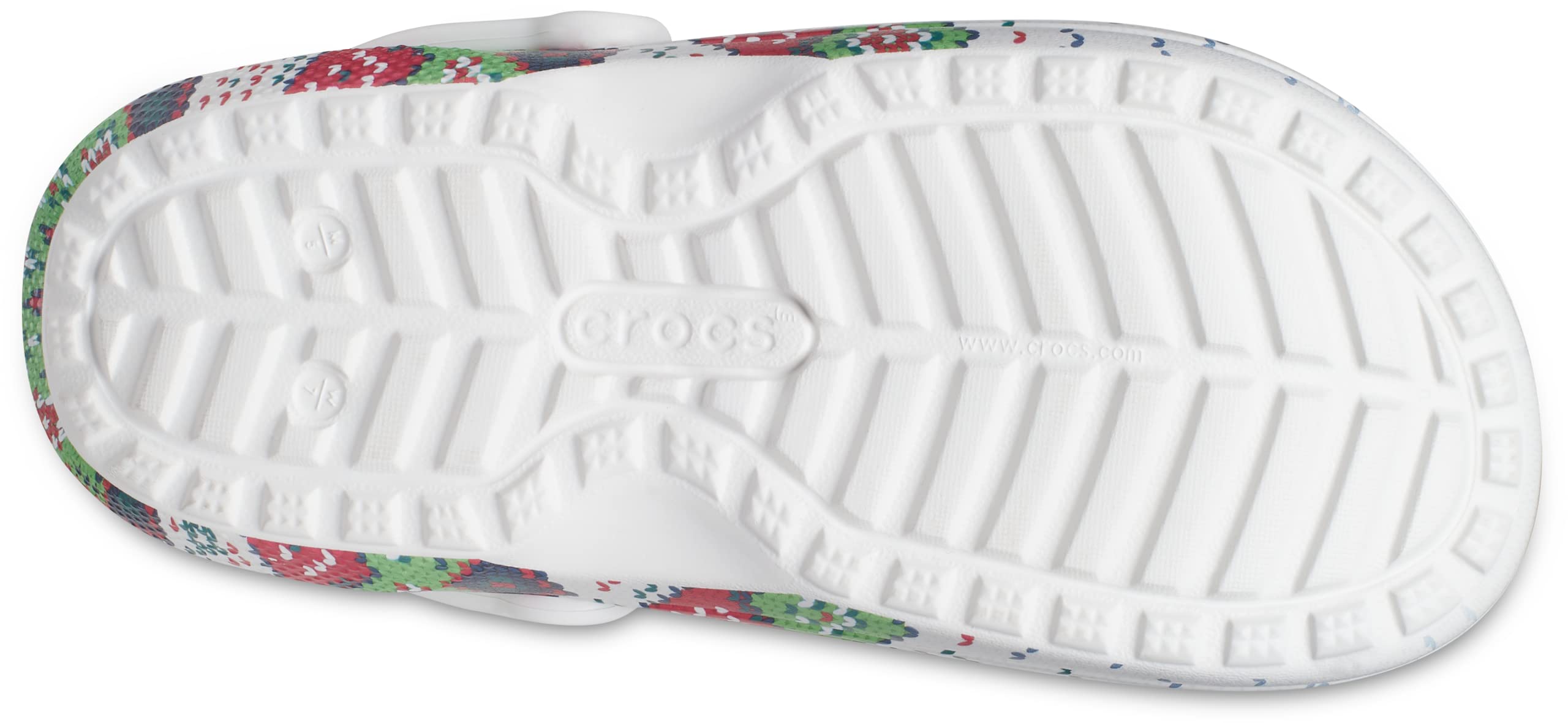 Crocs Unisex-Adult Classic Lined Holiday Charm Clog - Comfortable Slip-On Shoes for Men & Women - Perfect for Indoor, Outdoor, Casual Wear & Holiday Gifts