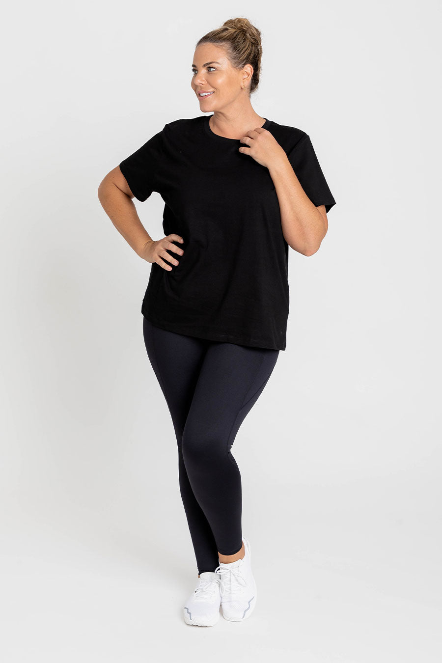 Premium Soft Cotton Everyday T-Shirt for Men & Women - Classic Black - Comfortable Casual Wear for Work, Gym & Outings
