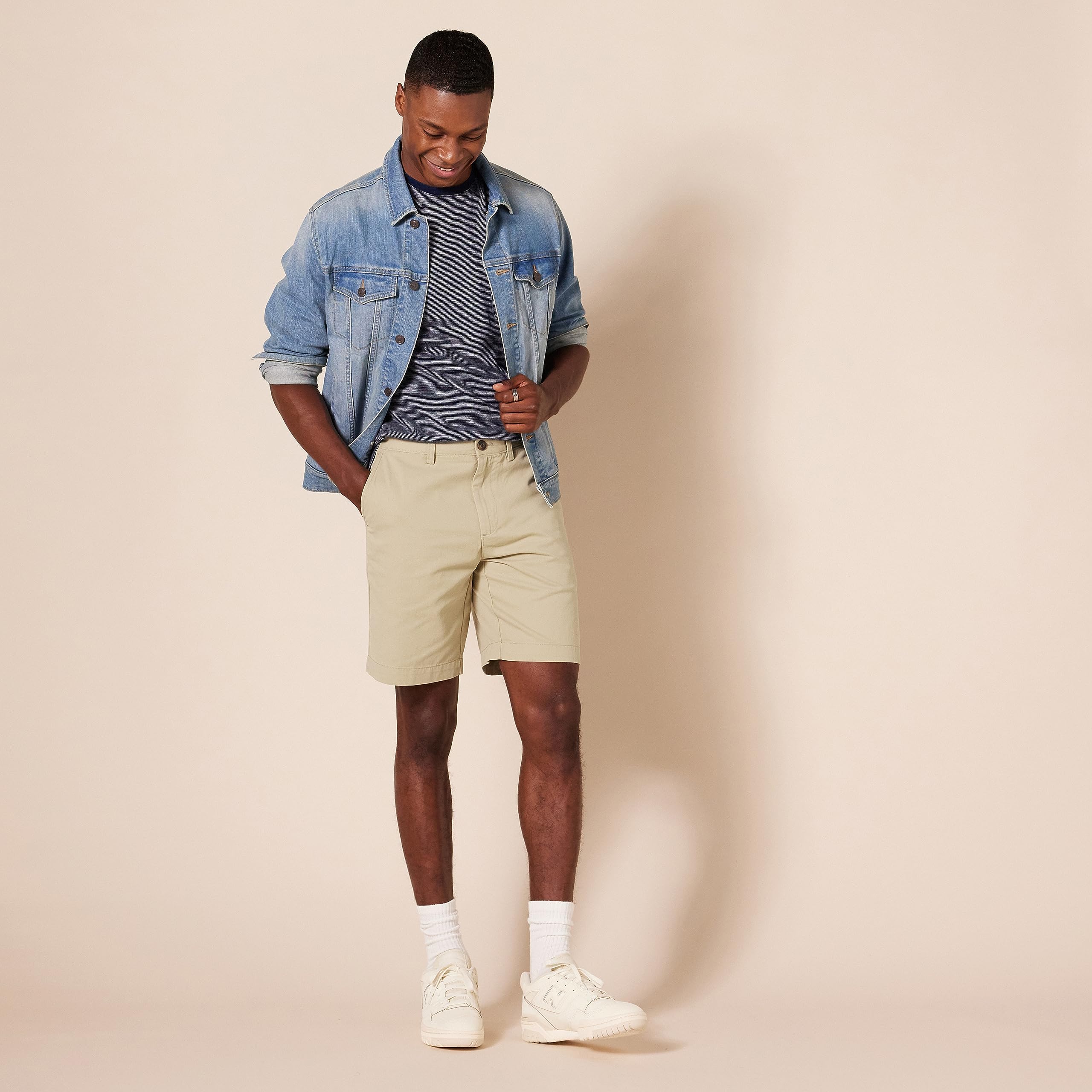 Amazon Essentials Men's Slim-Fit 9