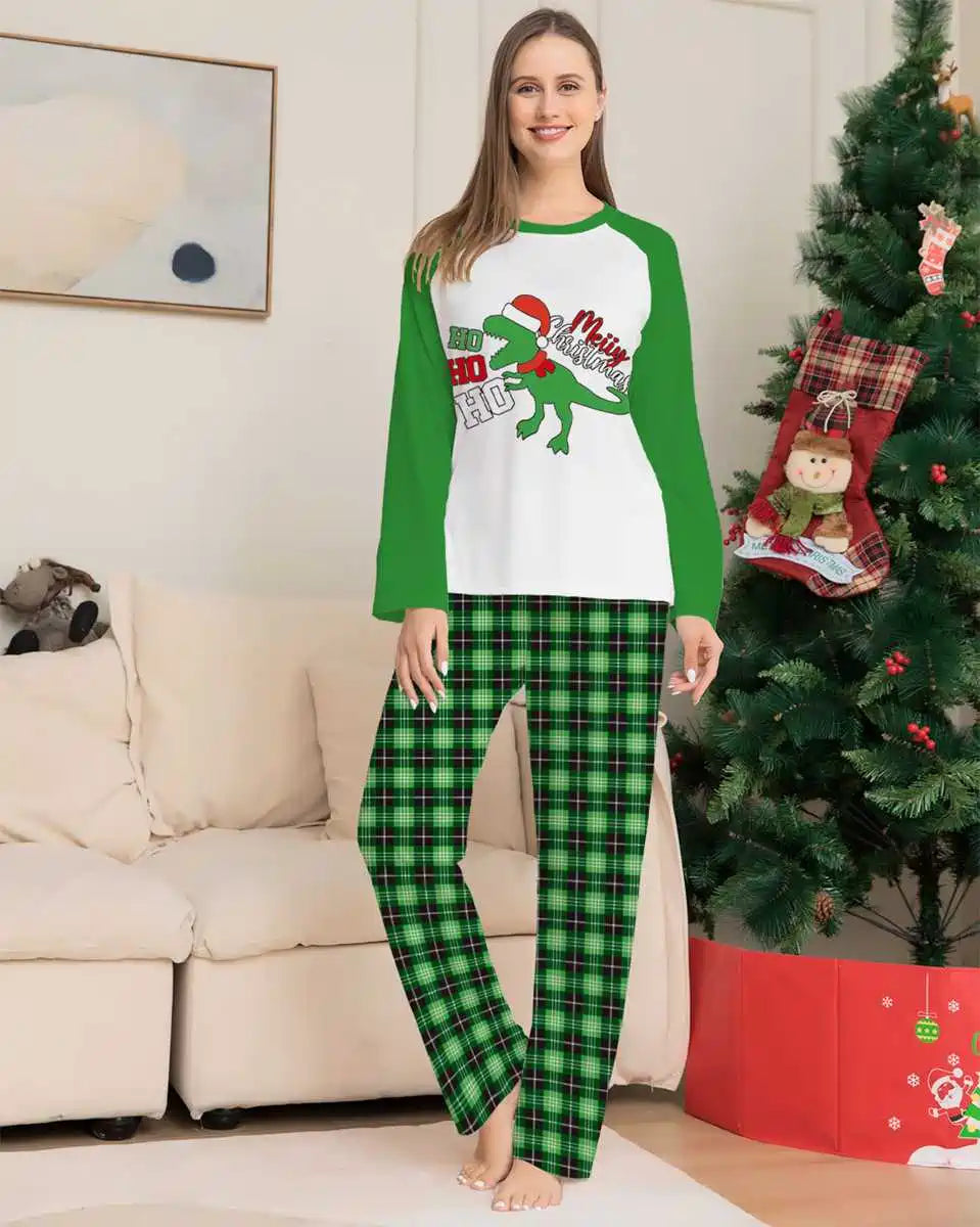 Printed Christmas Matching Family Pajamas Set - Cozy Holiday PJS for Family Photos & Festive Gatherings