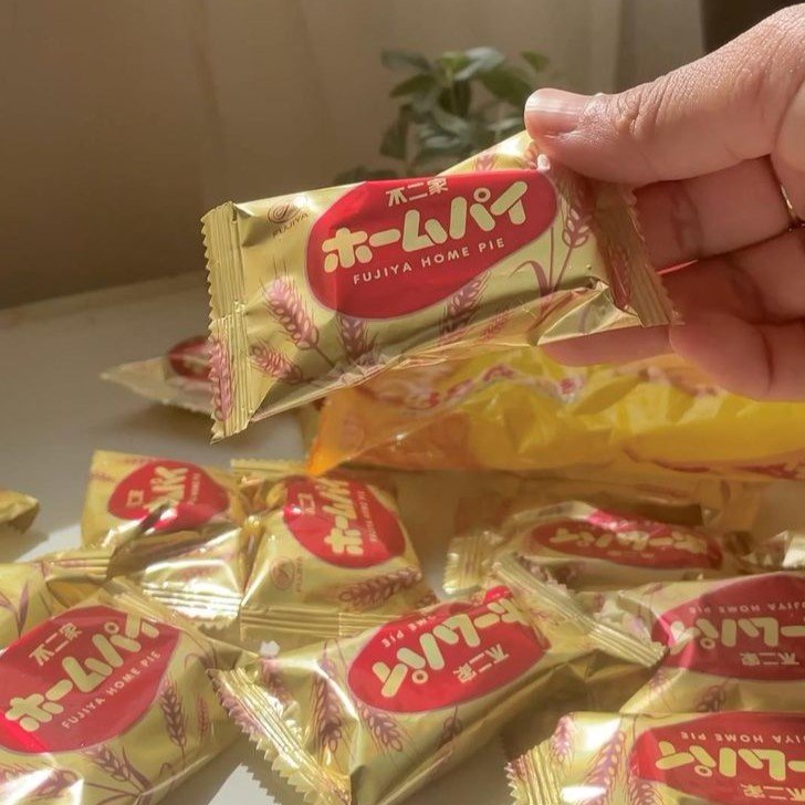 Fujiya Home Pie Japanese Old Fashioned Pie Snack - 38 Pieces Delicious Bite-Sized Treats for Parties, Gifts & Tea Time Snacking