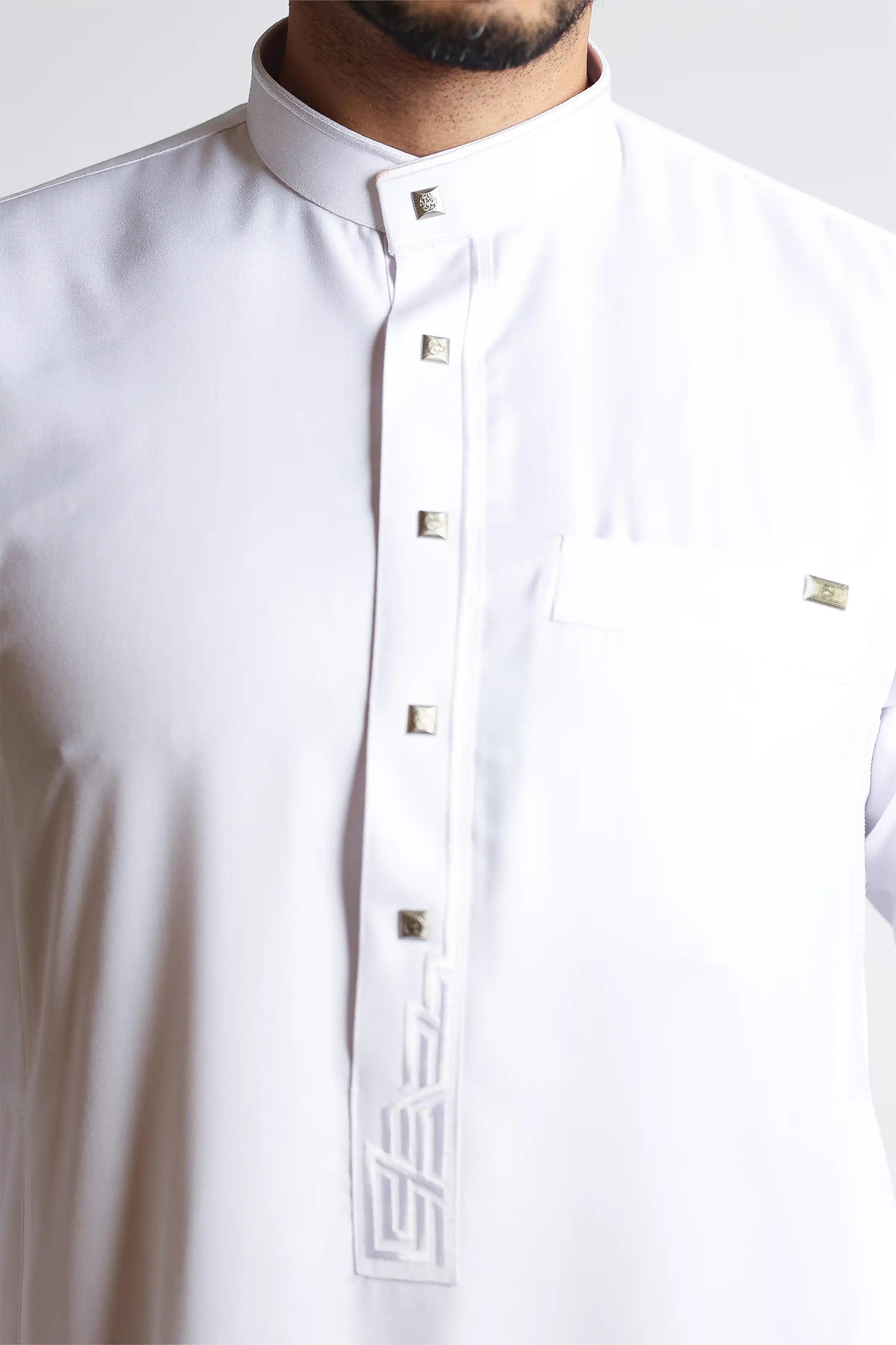 Premium White Collar Embroidered Thobe for Men - Elegant Islamic Robe for Eid, Wedding & Special Occasions - Comfortable & Stylish Traditional Attire