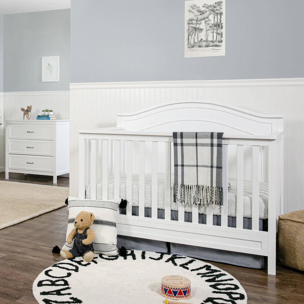 Charlie 4-in-1 Convertible Baby Crib - Toddler Bed, Daybed & Full-Size Bed Frame - Safe & Stylish Nursery Furniture for Boys & Girls - Perfect for Newborns to Teens Bedroom Decor