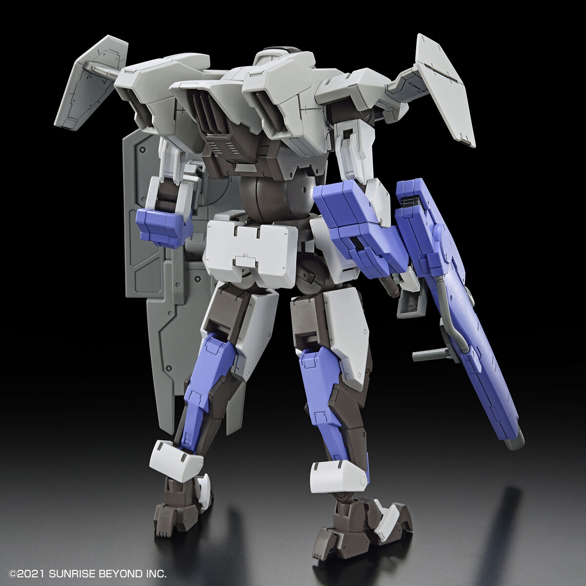 Bandai HG 1/72 Kyoukai Senki #12 Brady Fox Model Kit - Anime Action Figure for Collectors & Hobbyists - Perfect for Display, Gifts & Anime Battles