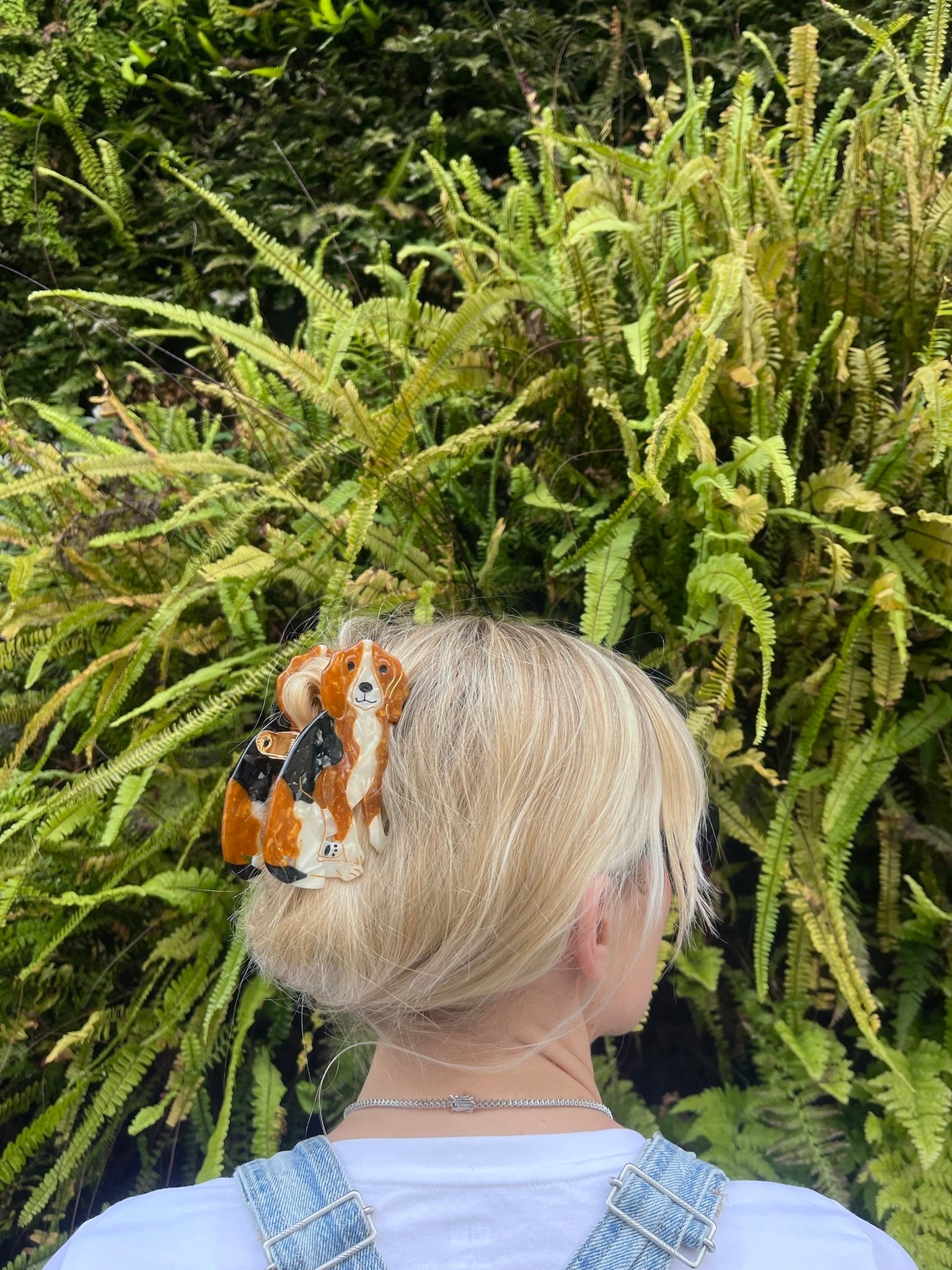Hand Painted Beagle Dog Claw Hair Clip - Cute Animal Hair Claw for Women & Girls - Perfect for Parties, Cosplay, and Daily Fashion Accessories
