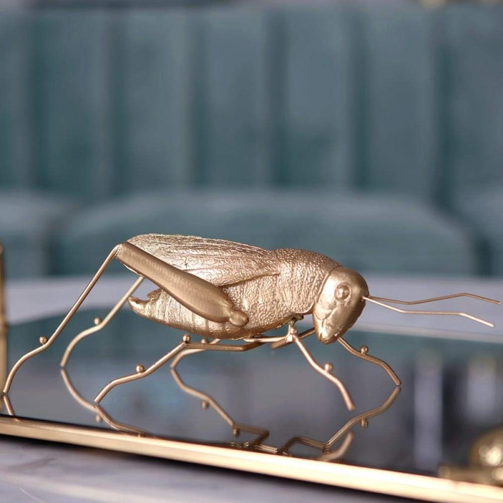 Metal Insect Sculptures - Creative Mantis & Locust Figurines for Home Decor | Handcrafted Animal Statues for Bookshelf, Office Desk & Garden Decoration