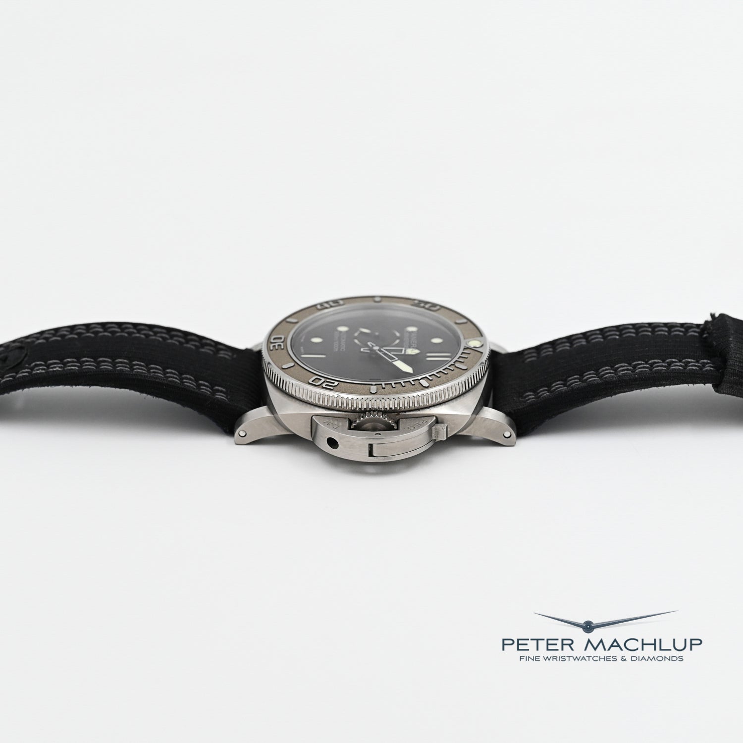 Panerai Submersible Mike Horn Edition 2021 - Luxury Dive Watch for Men - Professional Waterproof Wristwatch - Perfect for Scuba Diving, Sailing & Outdoor Adventures
