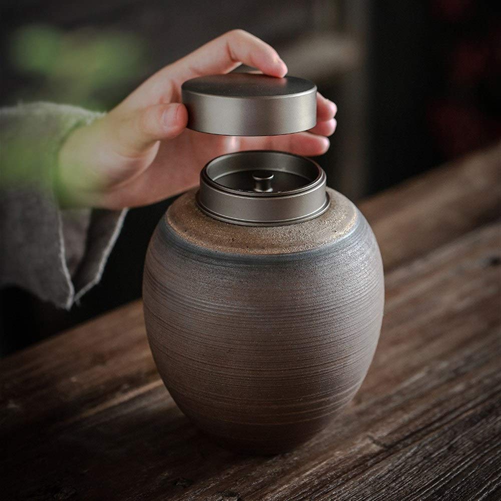 Ceramic Tea Storage Jar with Sealed Lid - 700ml Traditional Chinese Style Tea Canister for Loose Leaf Tea, Coffee, Spices - Perfect for Home, Kitchen & Dining Decoration