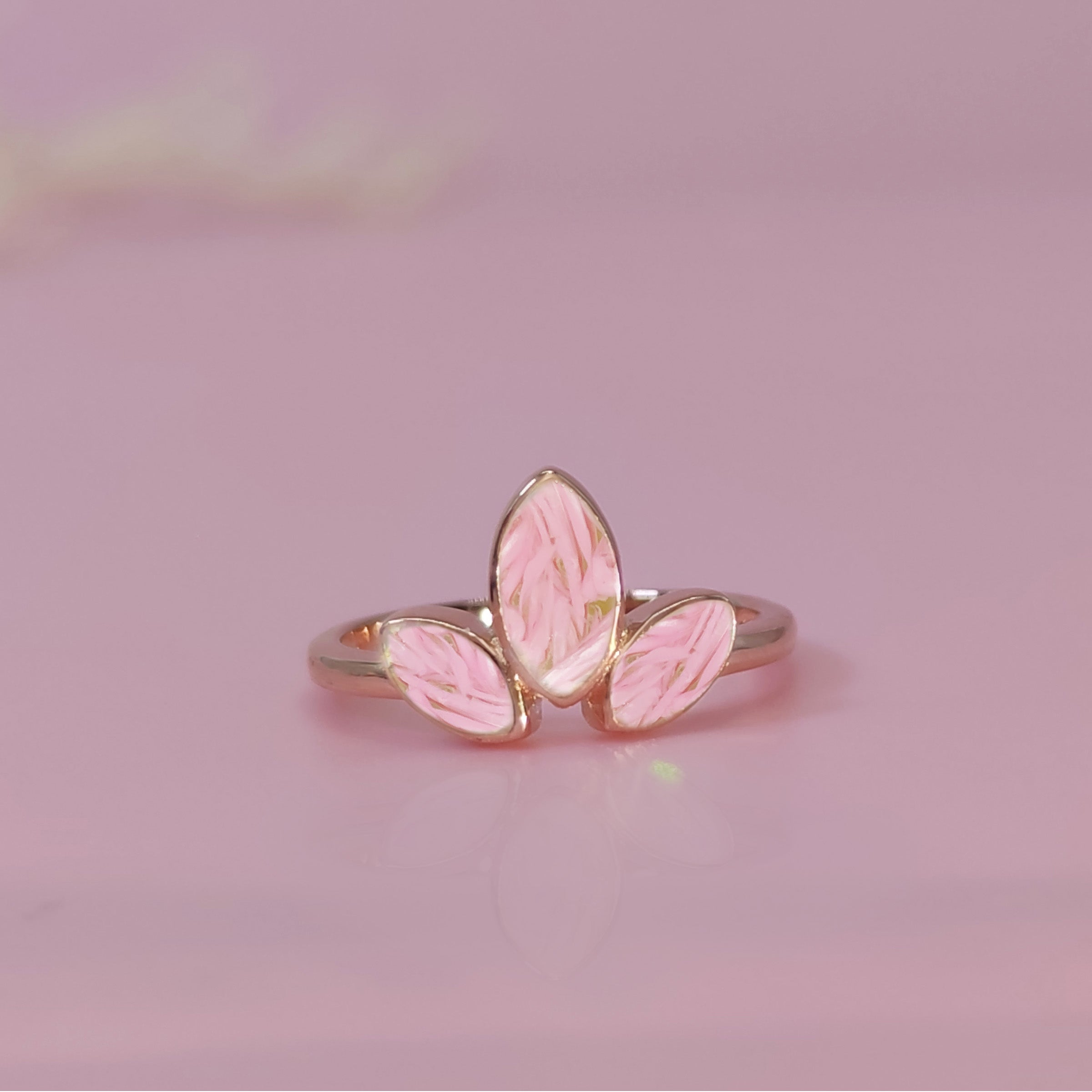 Clover Leaf Pregnancy Test Cap Ring - Early Detection Home Pregnancy Test Kit for Women - Perfect for Travel, Discreet Testing & Quick Results
