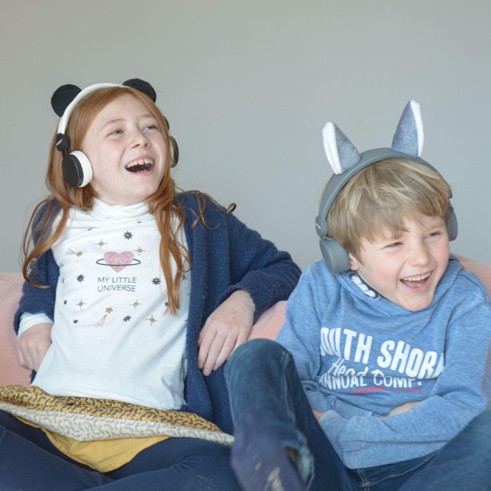 85dB Volume Limited Kids Headphones for Safe Music Sharing - Perfect for School, Travel & Home Use (Wolf Design)