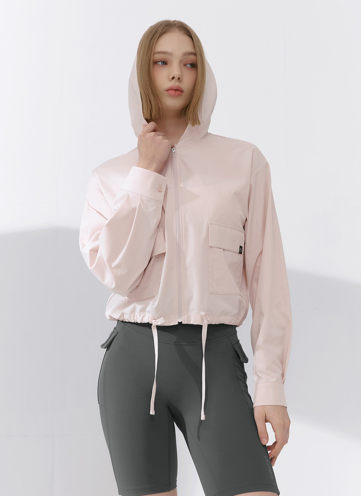 Lightweight Woven Hooded Crop Jacket for Women - Stylish Outerwear for Spring & Fall - Perfect for Casual Outings, Layering & Streetwear Fashion