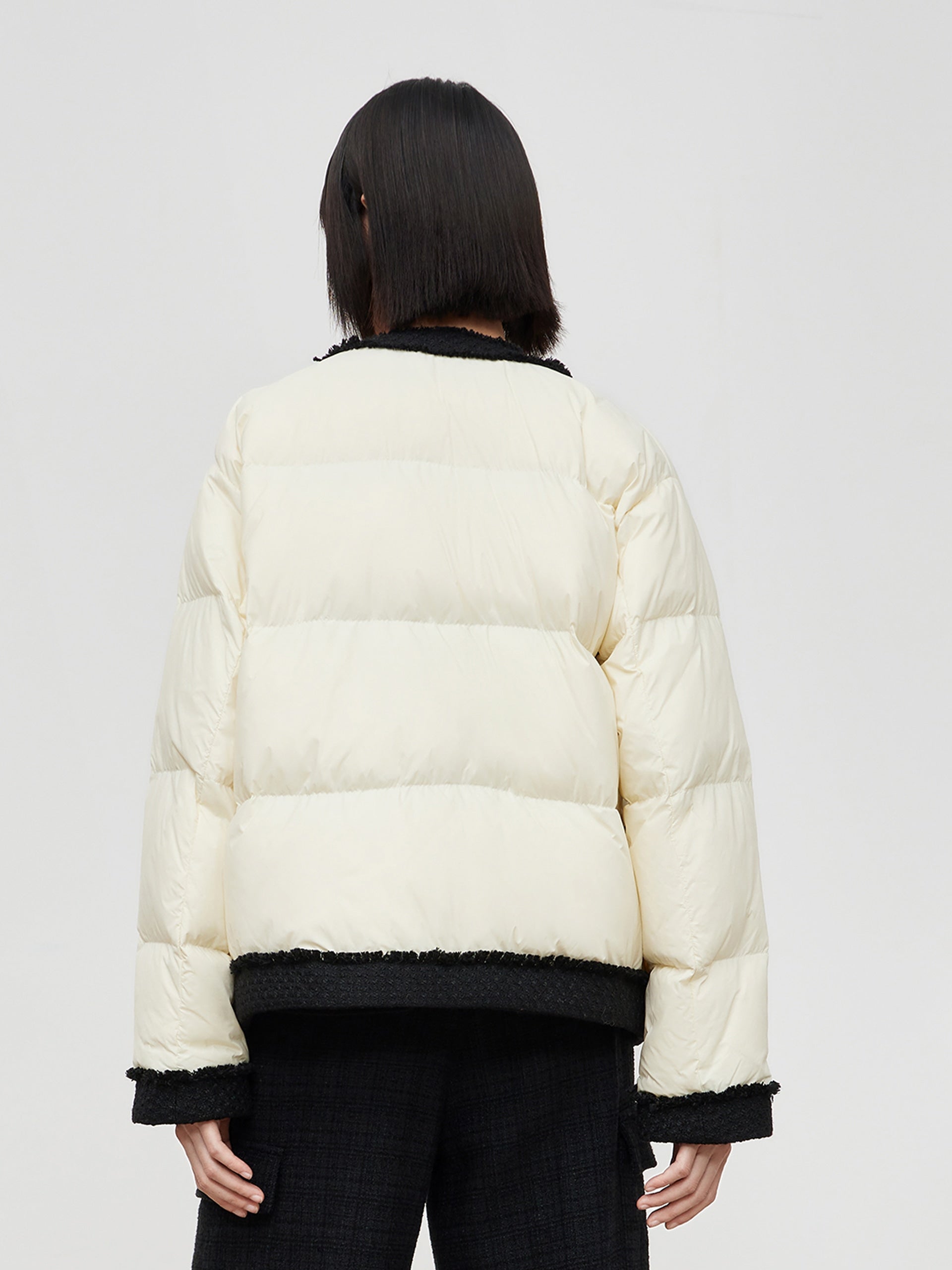 Stylish Contrast Quilted Cropped Down Jacket for Women - Lightweight Warm Winter Coat for Outdoor Activities & Urban Fashion