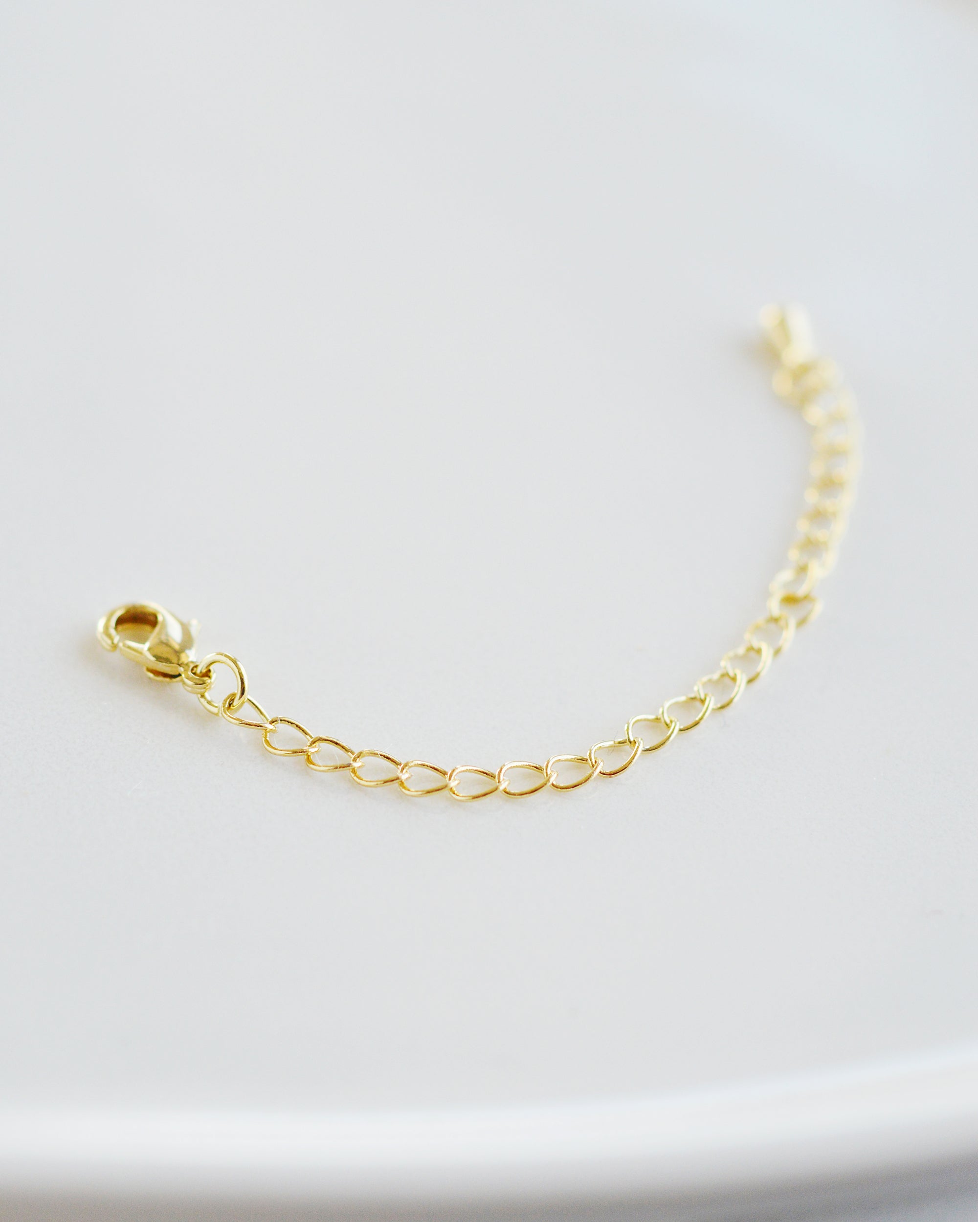 Adjustable Jewelry Extender Chain - Gold & Silver Extender Clasps for Necklaces & Bracelets - Perfect for Customizing & Extending Jewelry Length | Ideal for Gifts, DIY & Everyday Wear