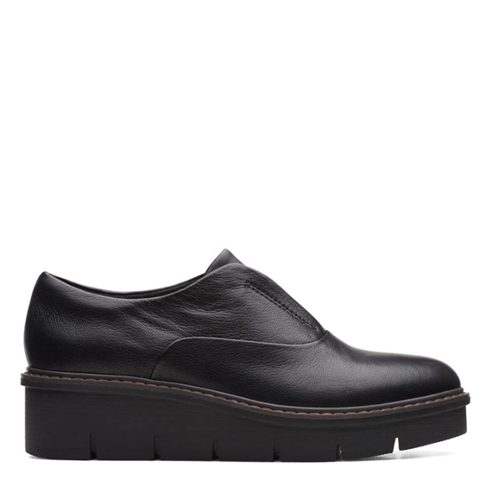 Clarks Women's Airabell Sky Slip-On Loafers - Comfortable Casual Shoes for Women | Perfect for Work, Travel & Everyday Wear