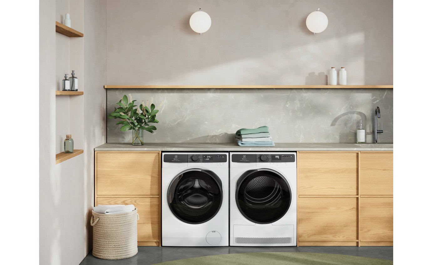 Electrolux EWF8023P5WC 8kg Front Load Washing Machine with UltimateCare 500 Technology - Perfect for Small Families & Apartments, Energy Efficient Laundry Solution