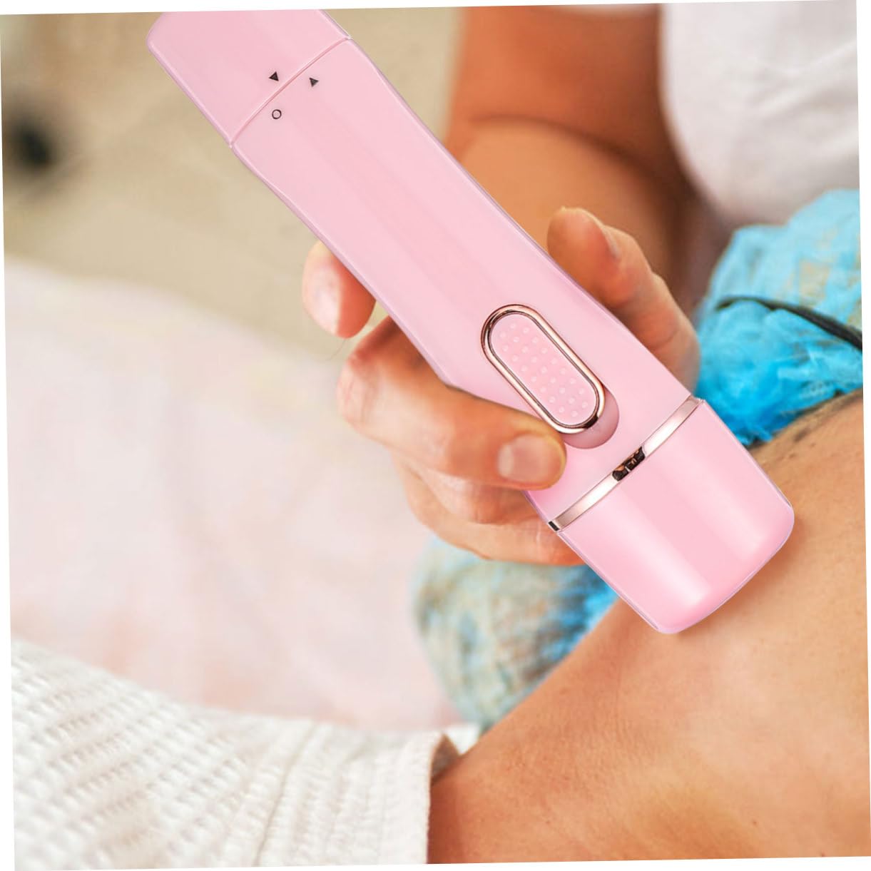 Best Electric Razor for Women - USB Rechargeable Hair Removal Shaver - Safe & Painless Bikini & Leg Hair Remover - Perfect for Travel, Gym & Home Use