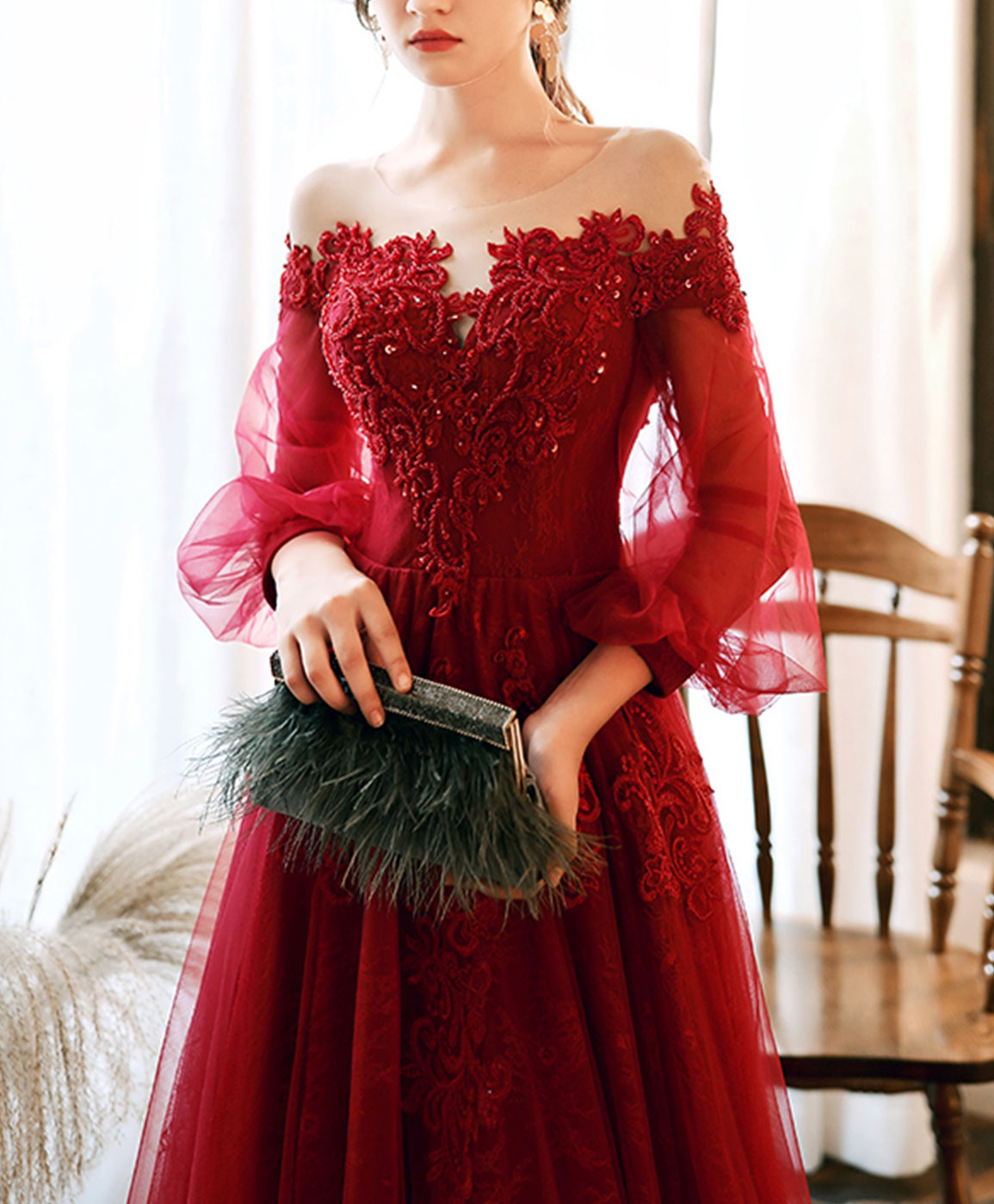 Elegant Burgundy Round Neck Tulle Beaded Long Prom Dress for Evening Gala & Formal Events - Perfect for Homecoming, Wedding Guest, and Special Occasions