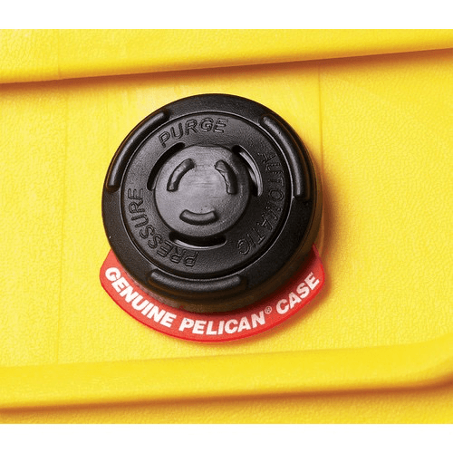 Pelican 1450 Protective Case with Foam Insert - Waterproof Hard Shell Storage for Cameras, Electronics & Equipment - Perfect for Travel, Outdoor Adventures & Professional Use