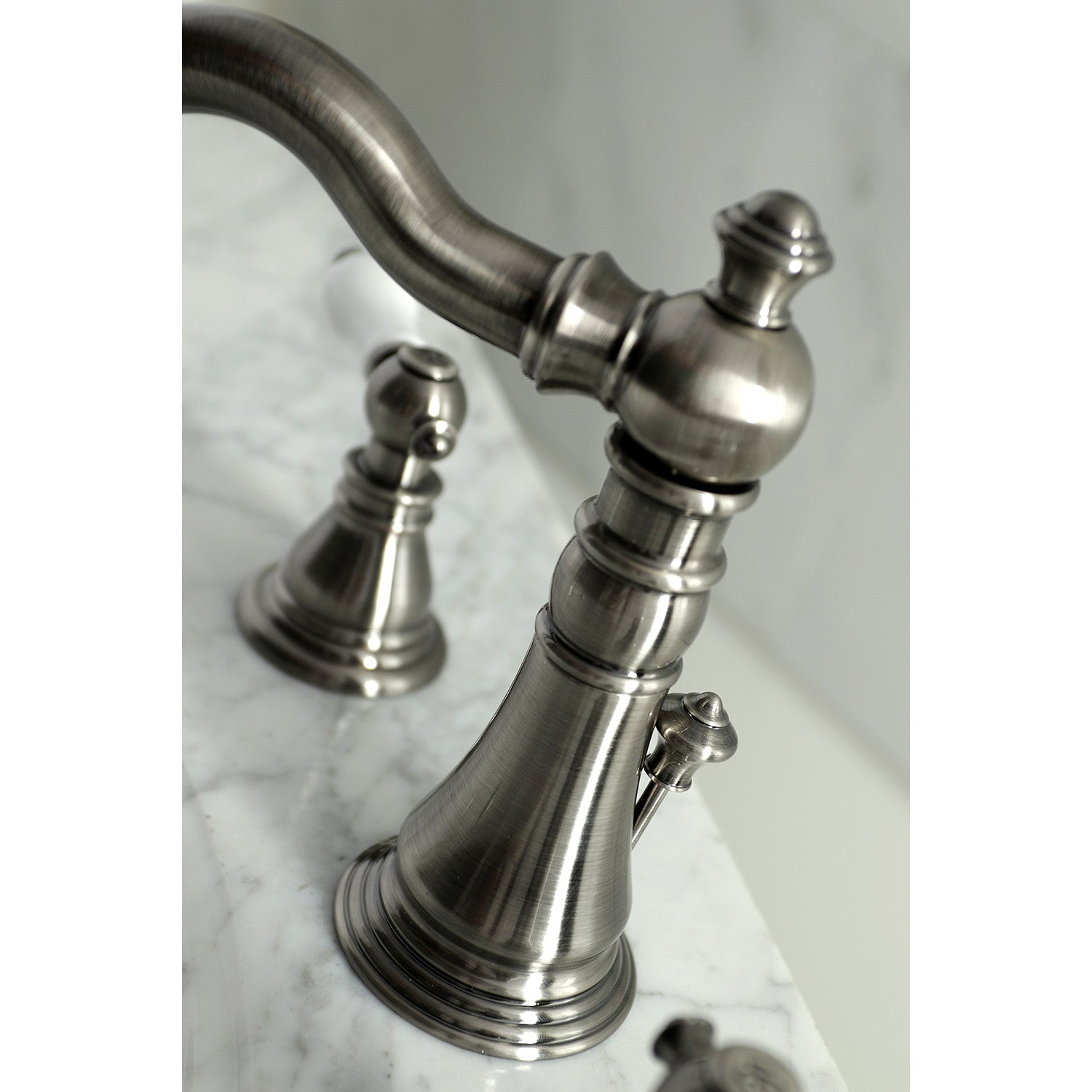 American Patriot FSC1974APL Black Stainless Steel 3-Hole Widespread Bathroom Sink Faucet with Brass Pop-Up Drain - Perfect for Modern Bathroom Renovations & Home Upgrades