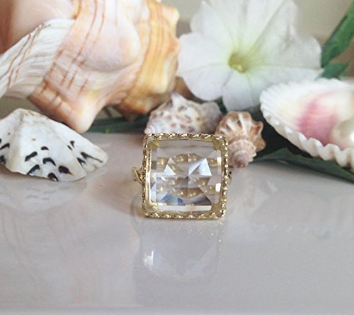 Clear Quartz Ring - April Birthstone Jewelry - Square Crown Gold Ring - Genuine Gemstone Promise Ring - Vintage Style Wedding Band for Women - Perfect for Anniversary Gifts & Everyday Elegance