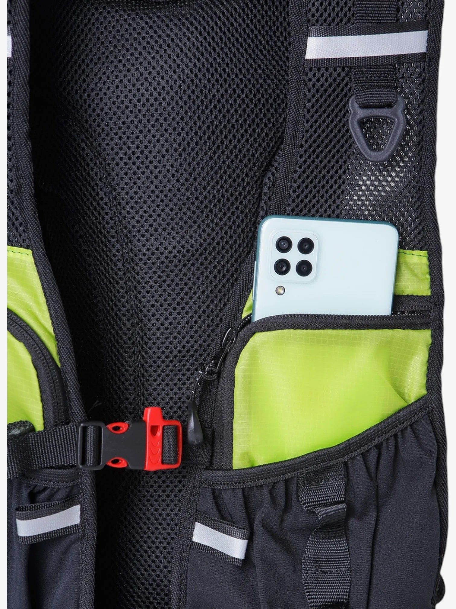 Montagne Backpack Vest Galax Lima - Durable Hiking & Travel Gear for Outdoor Adventures