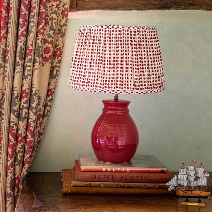Large Pleated Seed Iron Lampshade - Elegant Home Decor for Living Room, Bedroom & Office Lighting