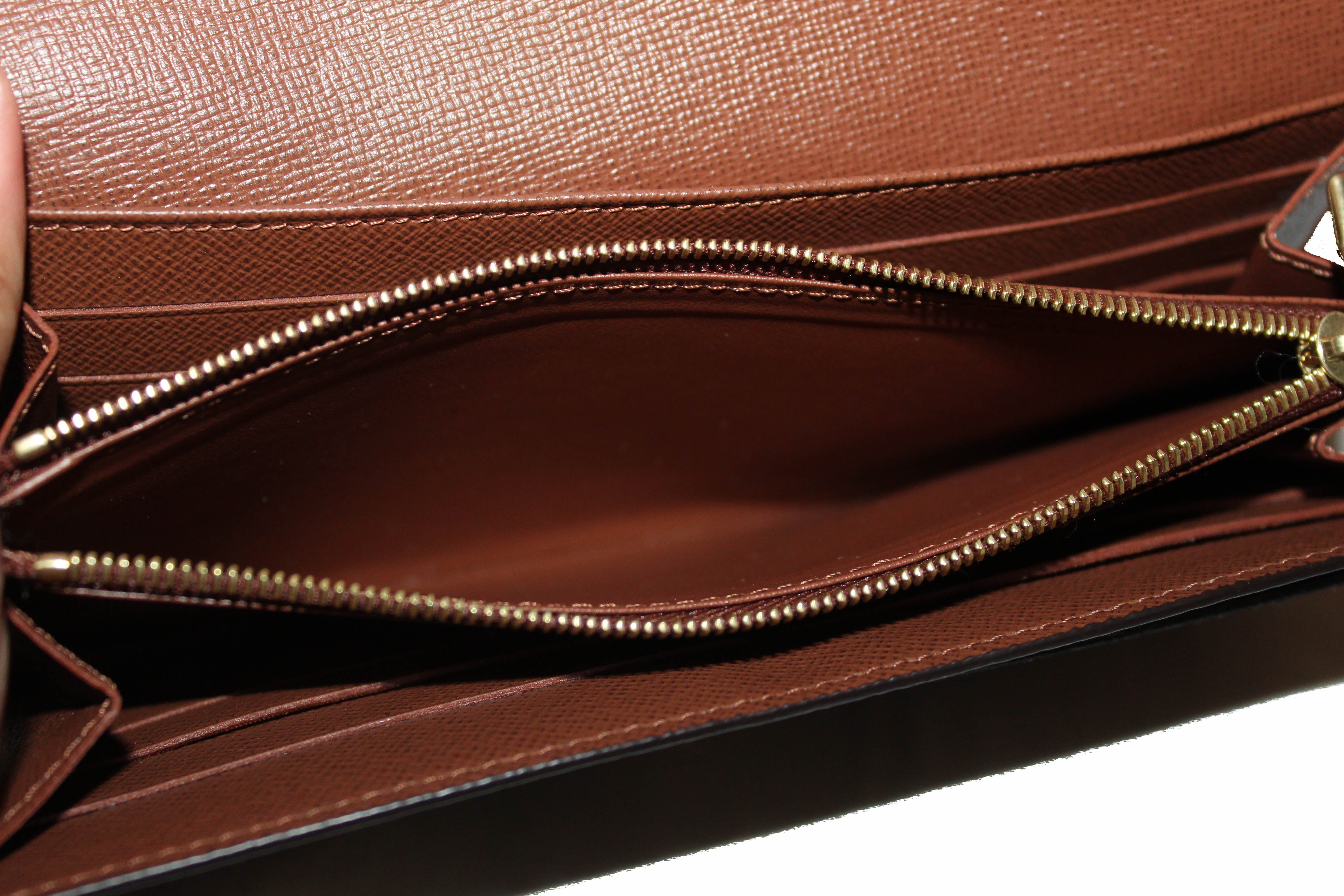 Authentic Louis Vuitton Monogram Sarah Wallet - Luxury Women's Zip Around Wallet with Multiple Card Slots & Coin Pocket | Perfect for Everyday Use, Travel & Gift Giving