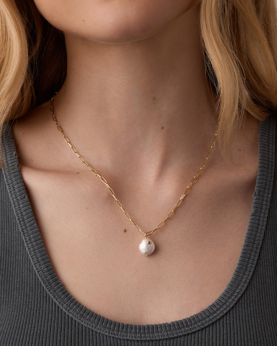 Elegant Reese Pearl Necklace for Women - Timeless Classic Jewelry Gift for Wedding, Anniversary & Special Occasions