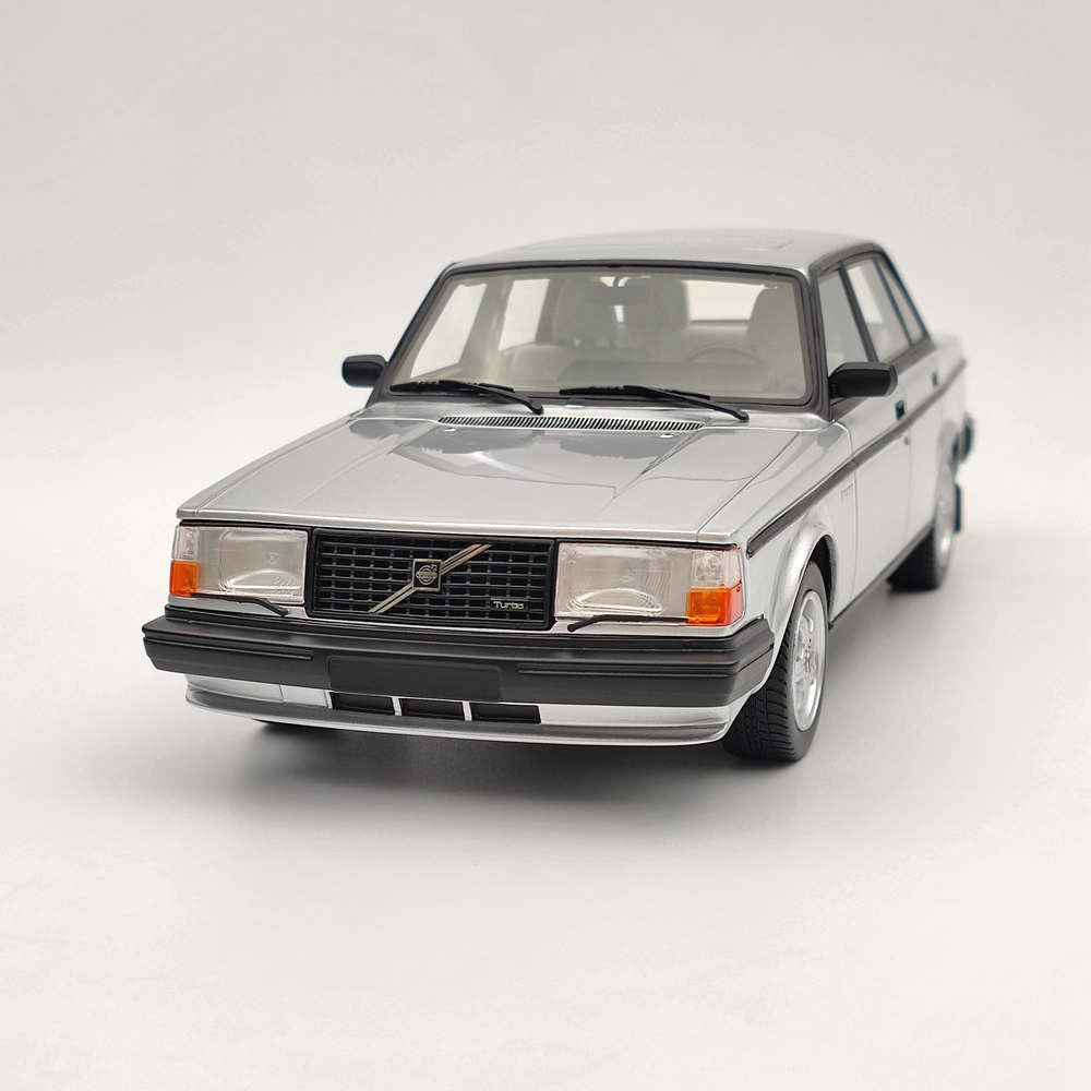 1/18 Scale Volvo 244 Turbo Resin Model Car - Limited Edition Silver Collectible (DNA000115) | Perfect for Display, Collection & Gift Giving