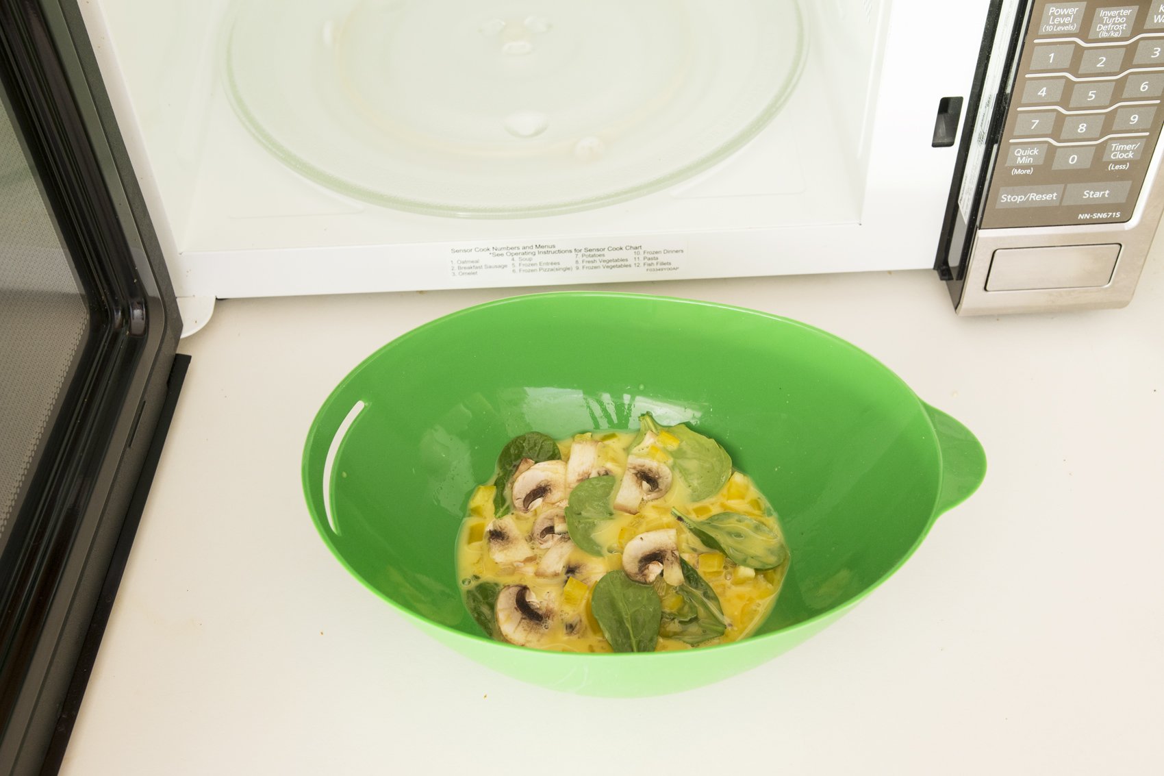 Cestari Microwave Vegetable Steamer - BPA Free Omelet Maker, Fish Poacher & Bread Baker | Jade Green Easy Pod for Healthy Cooking | Perfect for Quick Meals, Meal Prep & Microwave Baking