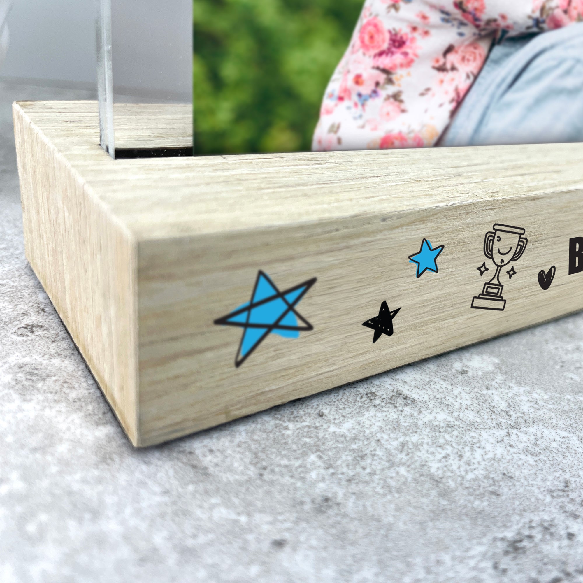 Personalized 'World's Best Dad' Wooden Photo Frame 6x4 - Perfect for Father's Day Gifts, Anniversary, Birthday & Home Decor