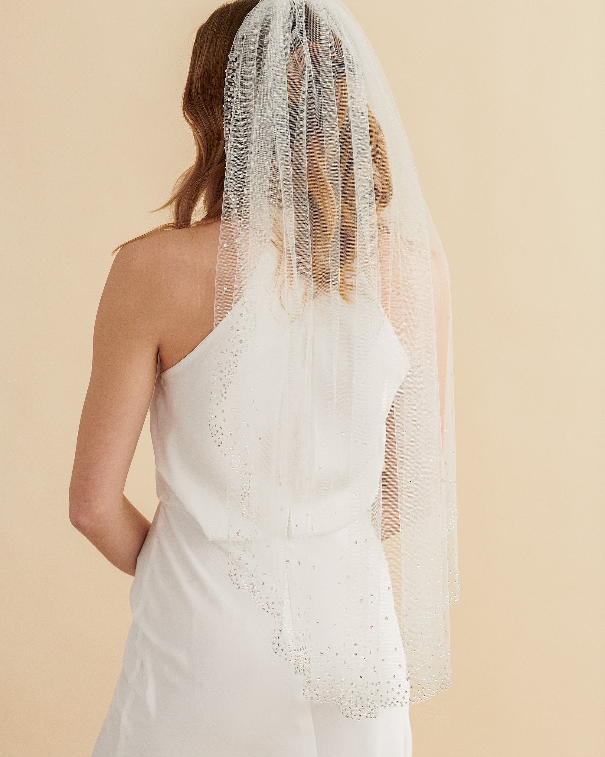 Elegant Starlight Wedding Veil with Beaded Edge - Perfect for Bridal Ceremony, Photoshoot & Formal Events