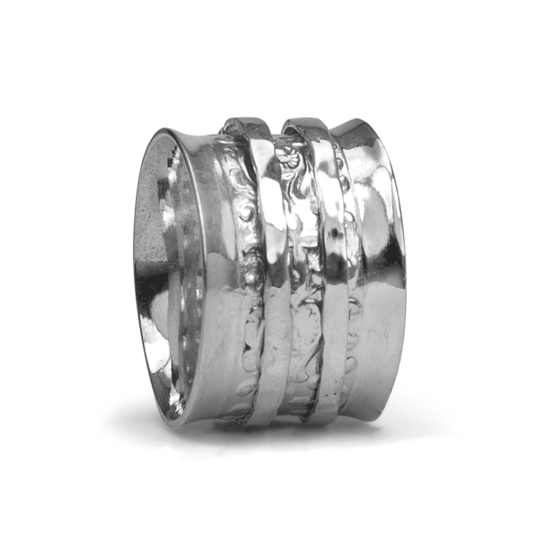 Dream Ring for Women - Elegant & Dainty Stackable Rings Set - Perfect for Everyday Wear, Anniversary & Gift Giving