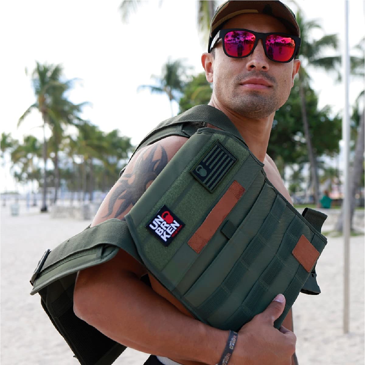 Adjustable Weighted Vest with Sand Plates for CrossFit & Strength Training - Men & Women - Perfect for Running, Endurance Workouts & WOD - Includes 2 Patches - Ideal for Gym, Outdoor Fitness & Military Training
