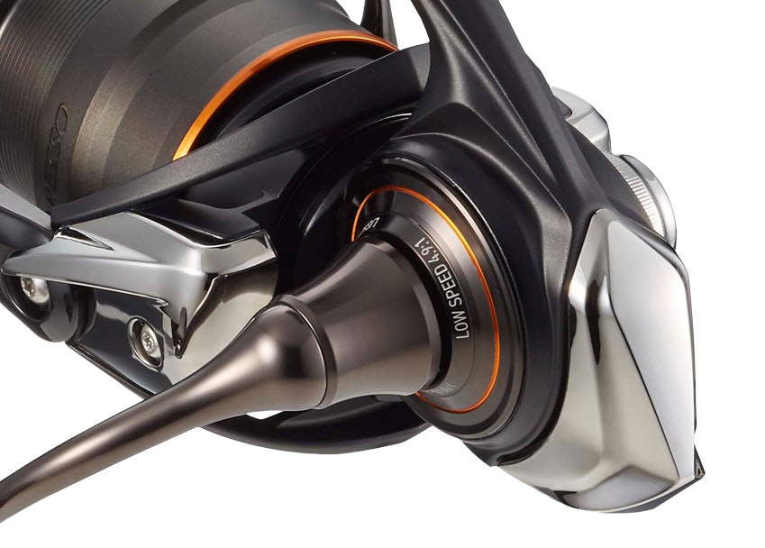 Daiwa 21 Presso Spin Fishing Reel - Lightweight Spinning Reel for Freshwater & Saltwater Fishing - Perfect for Bass, Trout, and Inshore Fishing