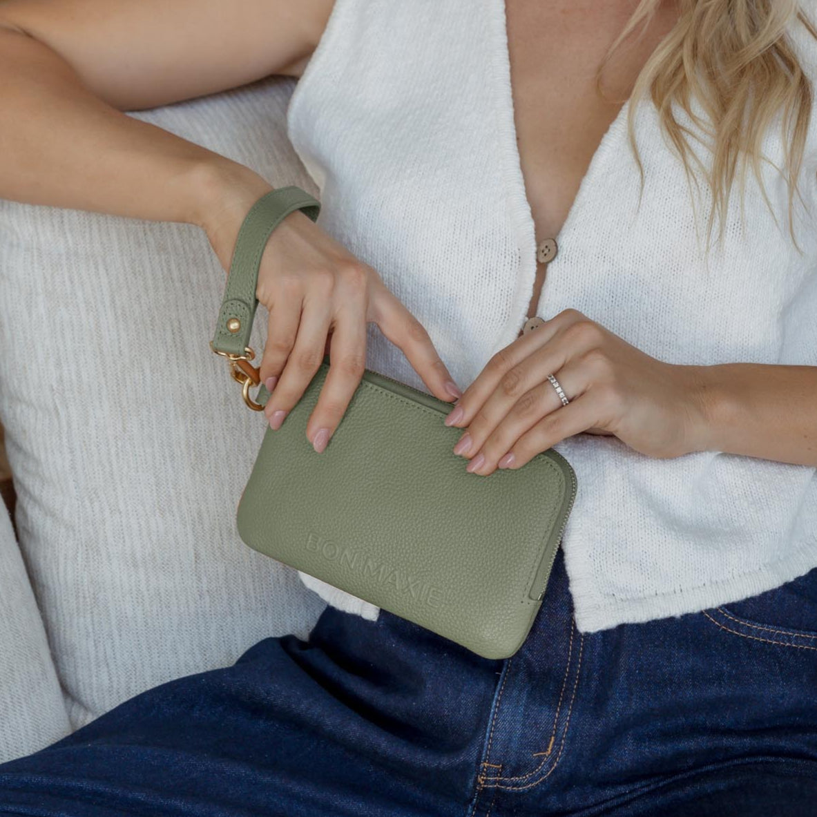 Premium Genuine Leather Phone Wallet Pouch for iPhone & Android - Slim RFID Blocking Card Holder - Perfect for Travel, Work & Everyday Use