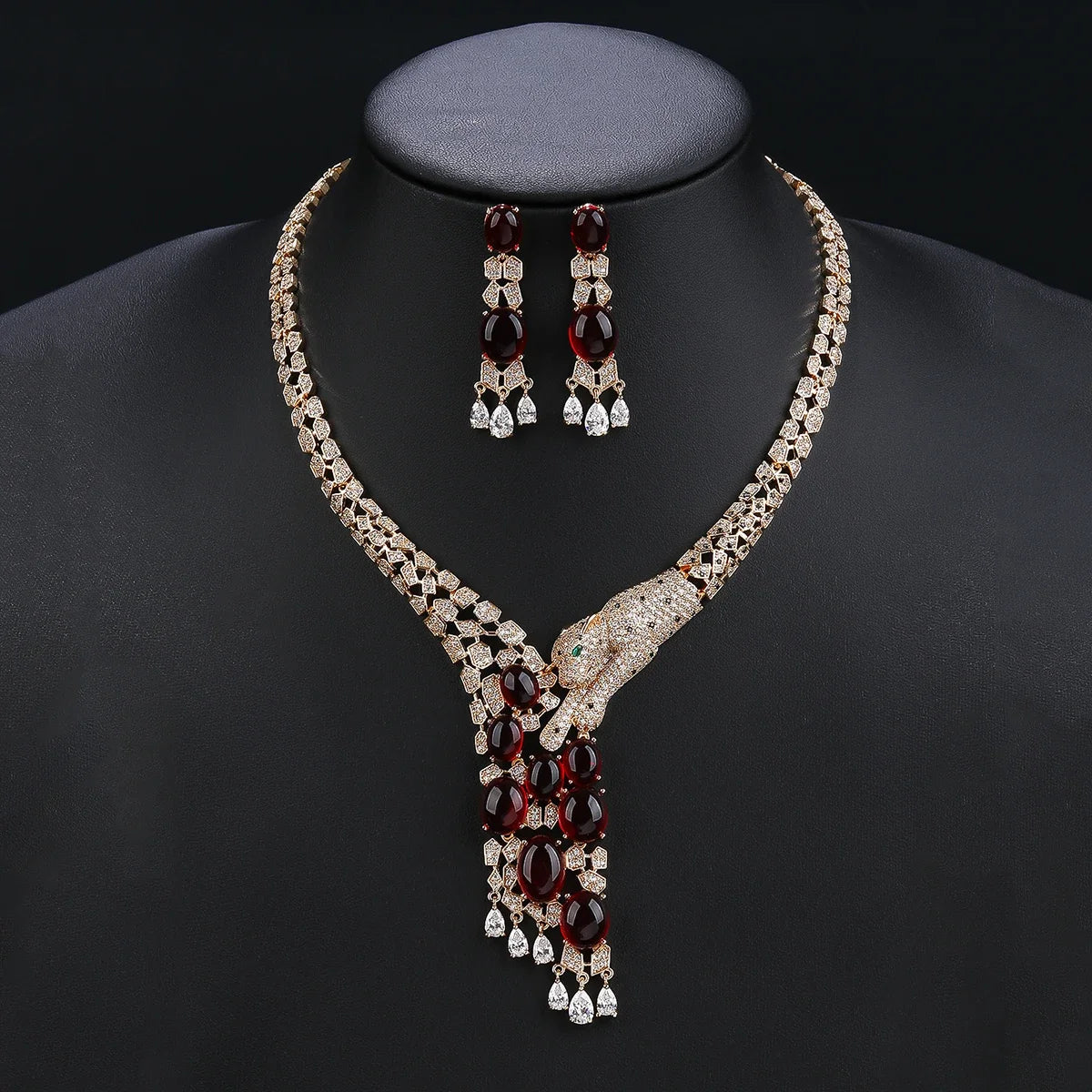 Stylish Animal Leopard Print Necklace & Earrings Jewelry Set - High-Quality Cubic Zirconia for Women - Perfect for Parties, Date Nights & Special Occasions