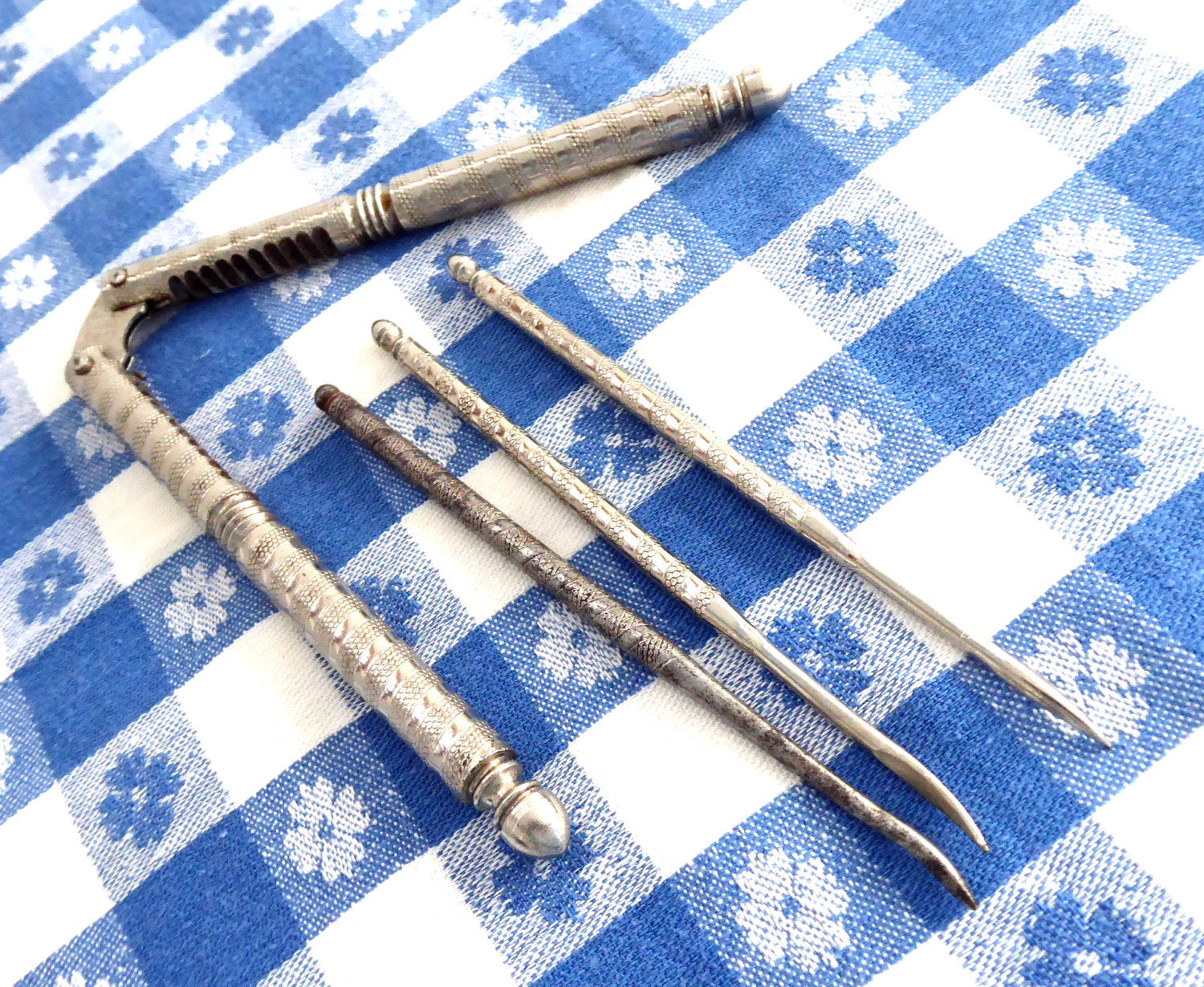 Vintage Quackenbush Nutcracker Set with 3 Nickel-Plated Nut Picks - 1920s Antique Kitchen Gadget for Holiday Baking, Christmas Decor & Nut Cracking