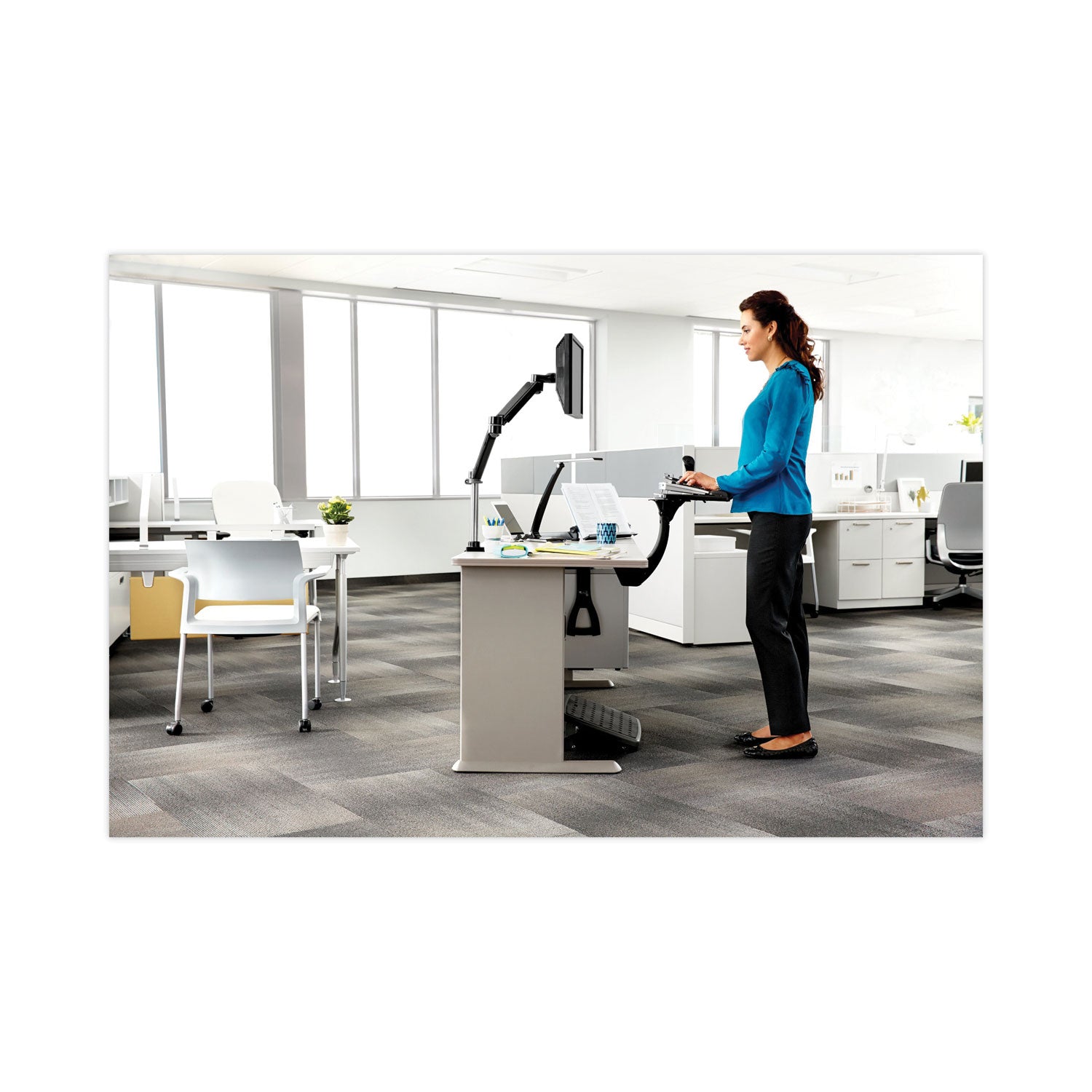 3M™ Sit-Stand Adjustable Keyboard Tray - Ergonomic Height Adjustable Black Workstation Platform for Office & Home Desk Setup | Perfect for Standing Desks & Computer Workstations