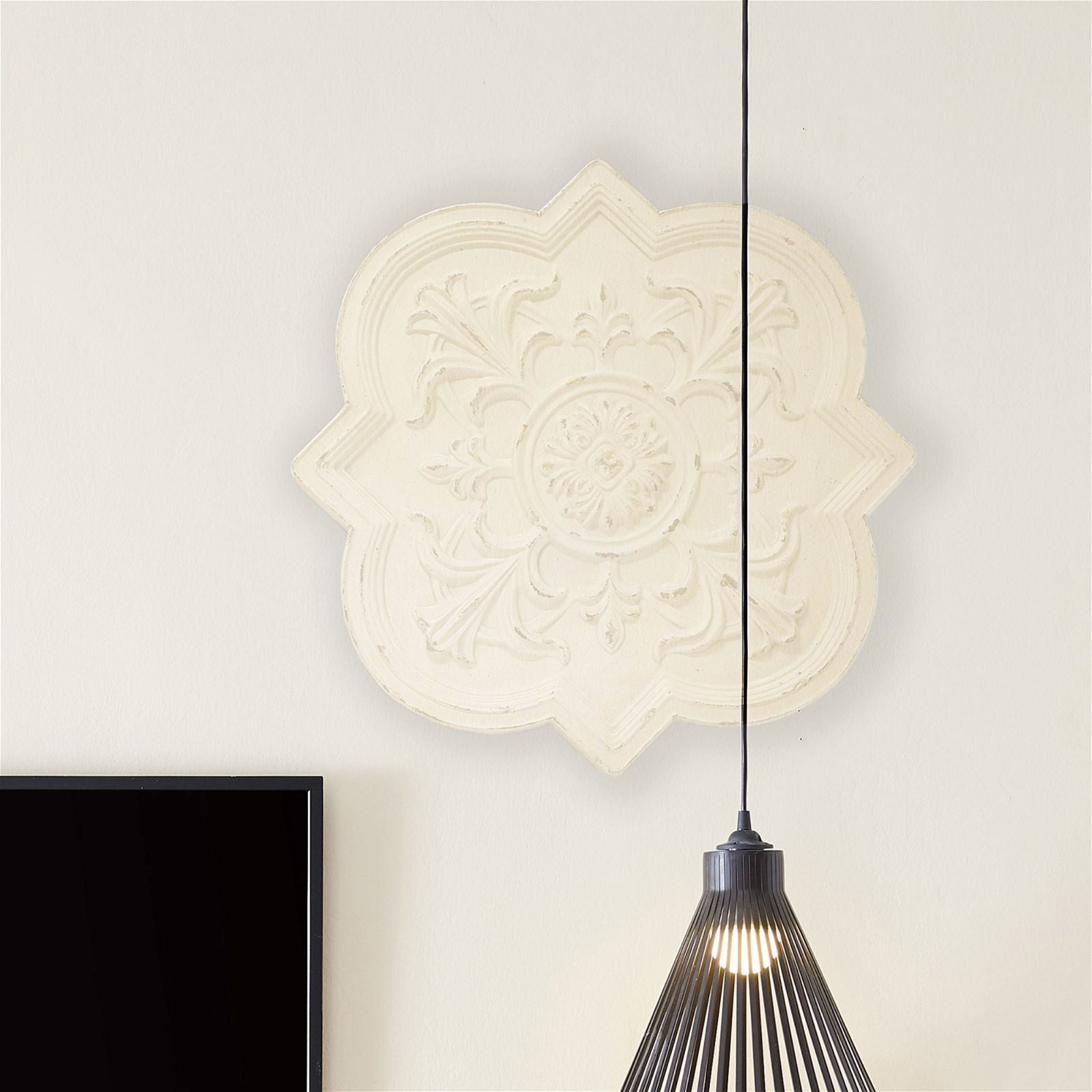 Distressed White Medallion Provincial Metal Wall Art - Perfect for Farmhouse, Vintage & Rustic Home Decor