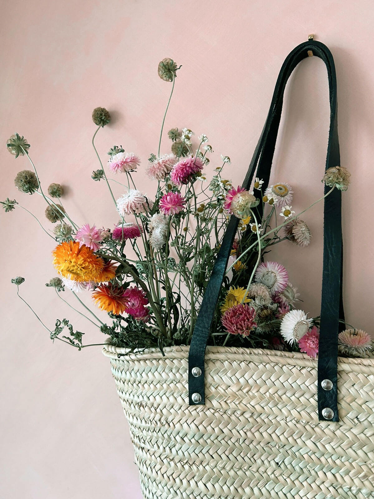 Valencia Woven Shopping Basket - Black Handmade Rattan Tote Bag for Groceries, Beach, Picnics & Farmers Market | Eco-Friendly & Stylish Carryall