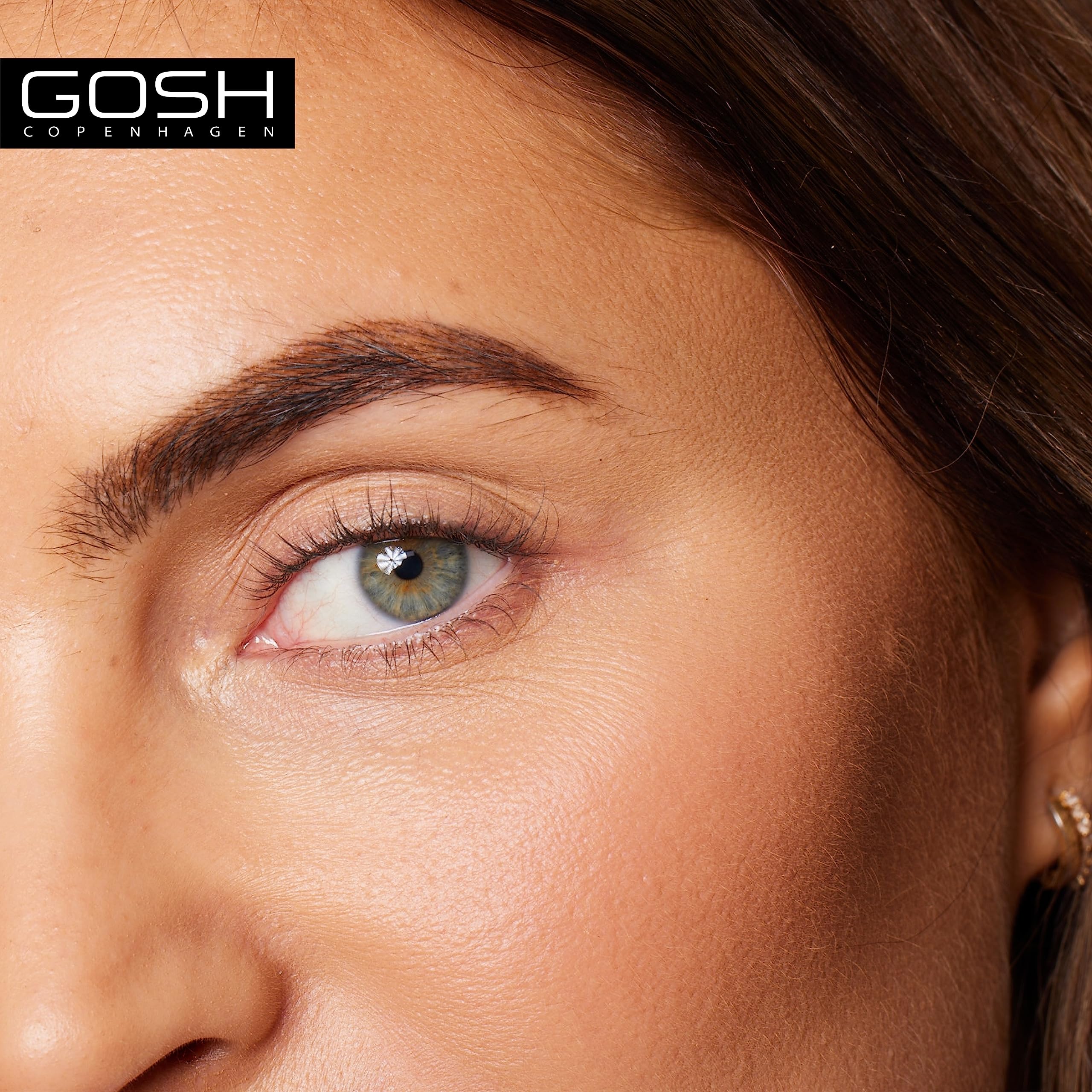 GOSH Vegan Bronzing Powder - 002 Natural | Cruelty-Free, Perfume-Free Bronzer for Sun-Kissed Glow | Buildable Matte Finish for Cheeks, Shoulders & Décolleté | Perfect for Beach Days, Summer Makeup & Natural Contouring