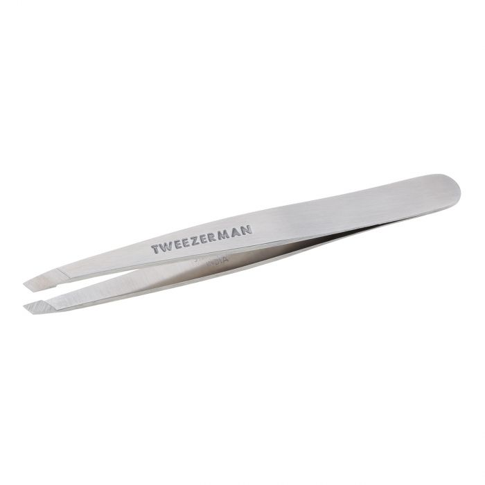 Tweezerman Slant Tweezer Classic - Precision Stainless Steel Tweezers for Eyebrows, Splinters & Ingrown Hairs | Perfect for Grooming, First Aid & Beauty Routines