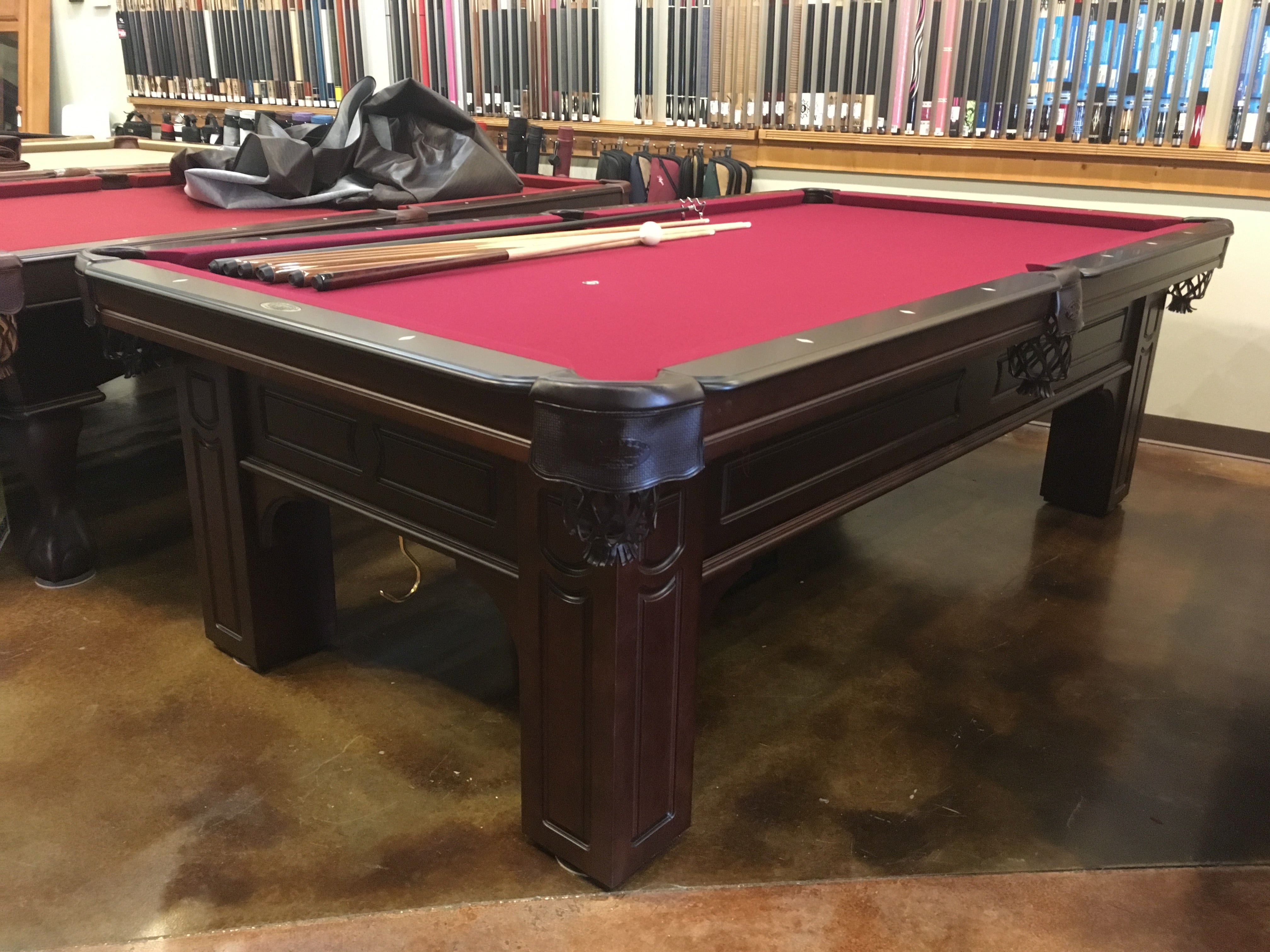 Olhausen Remington 8-Foot Pool Table - Professional Billiards Table for Home Game Room, Bar & Entertainment - High-Quality Slate Bed, Wooden Frame & Premium Felt