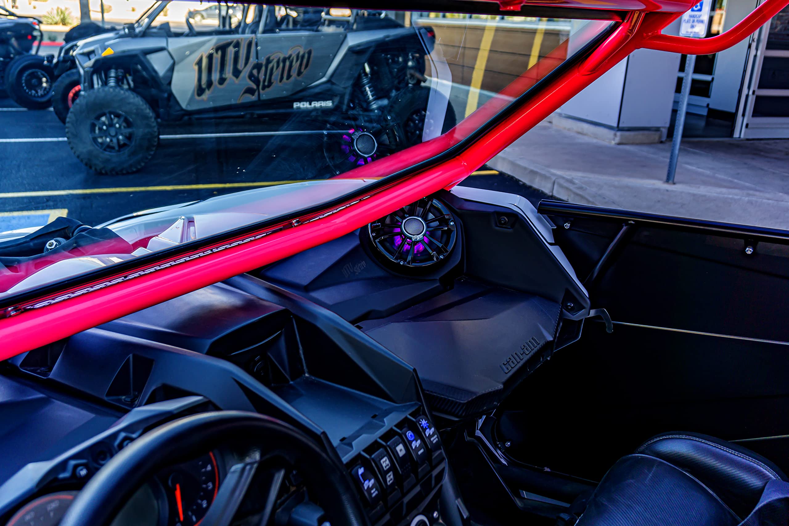 Can-Am Maverick X3 6.5 Inch Speaker Pods & Dash Kit - Upgrade Your UTV Audio System for Off-Road Adventures & Trail Riding