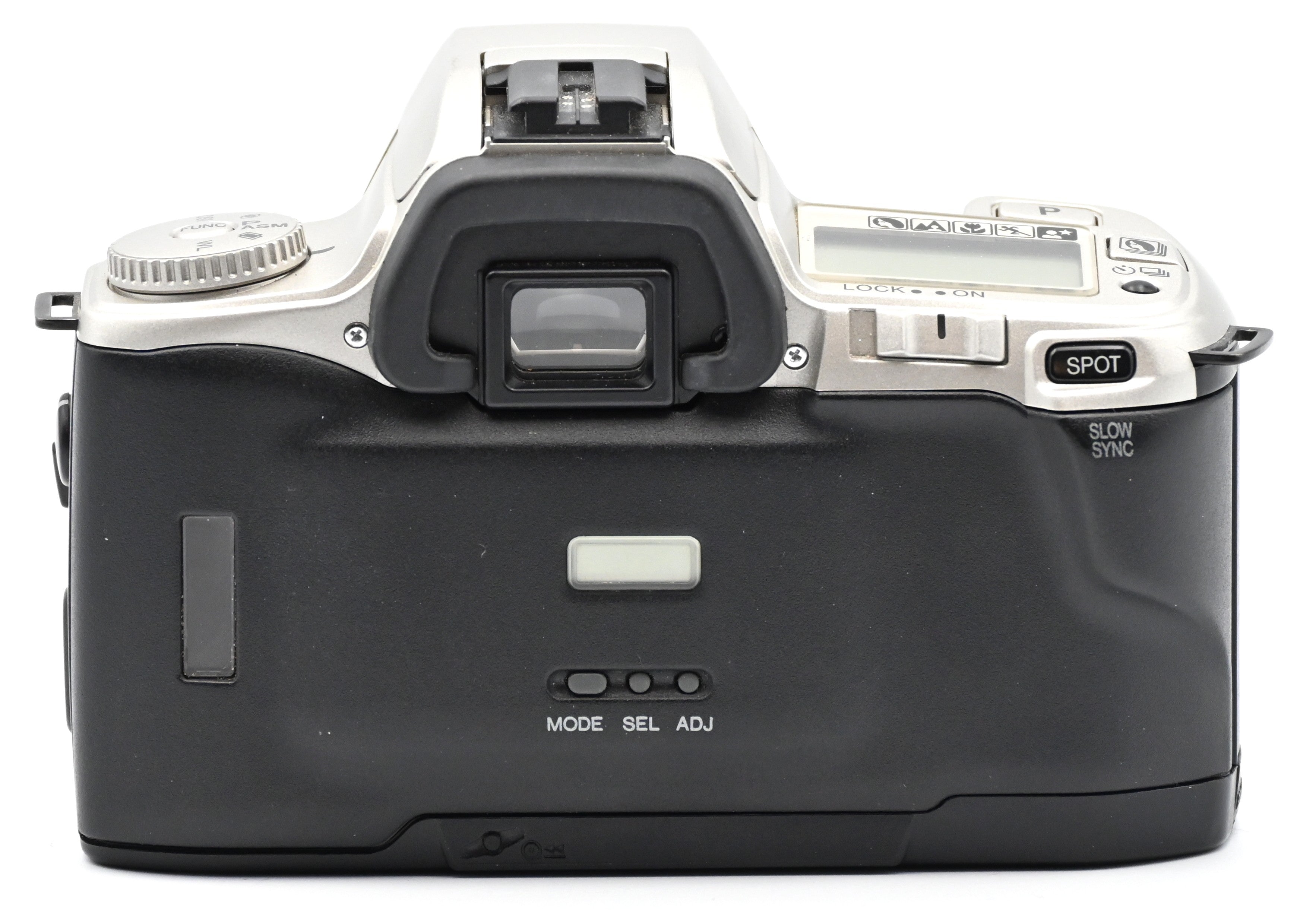 Used Minolta ST si Maxxum 35mm SLR Film Camera with Sigma 28-200mm f/3.5-5.6 Aspherical IF DL Hyperzoom Macro Lens - Perfect for Vintage Photography, Film Enthusiasts & Collectors