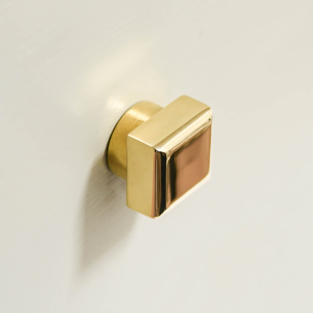 Polished Brass Cabinet Knobs - Vintage Style Drawer Pulls for Bedroom, Kitchen & Furniture - Set of 10 (1.5