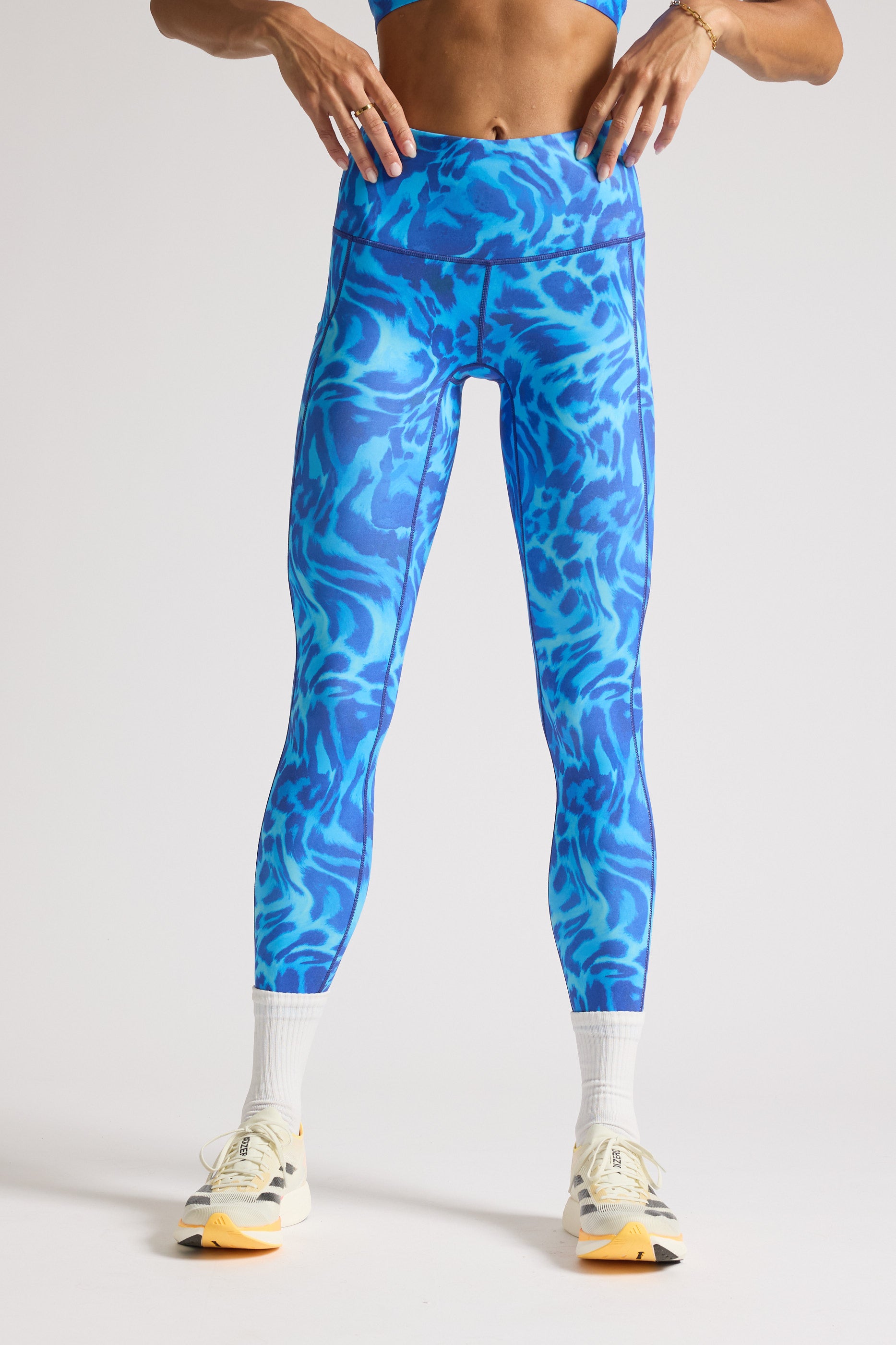High-Waisted Flow Leggings for Women - Soft Yoga Pants with 4-Way Stretch, Comfortable Workout Tights for Running, Gym & Lounge Wear